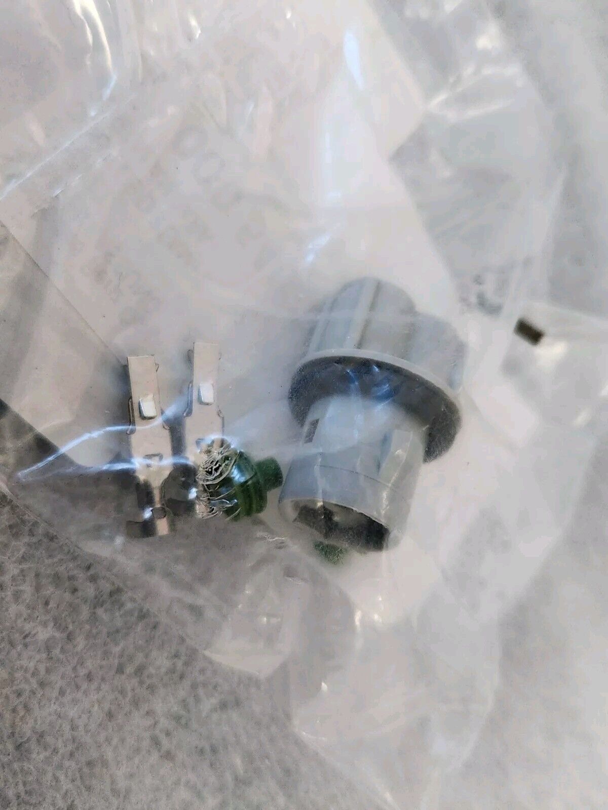 NEW Genuine Mopar 2003-2009 Sprinter Socket 5103655AA