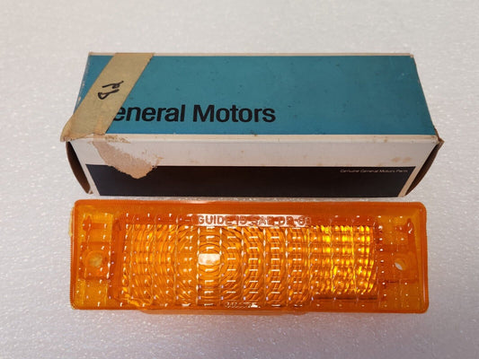 NOS OEM GM 1968 Chevy Impala Caprice SS Park Light Lamp Turn Signal Lens 5960367