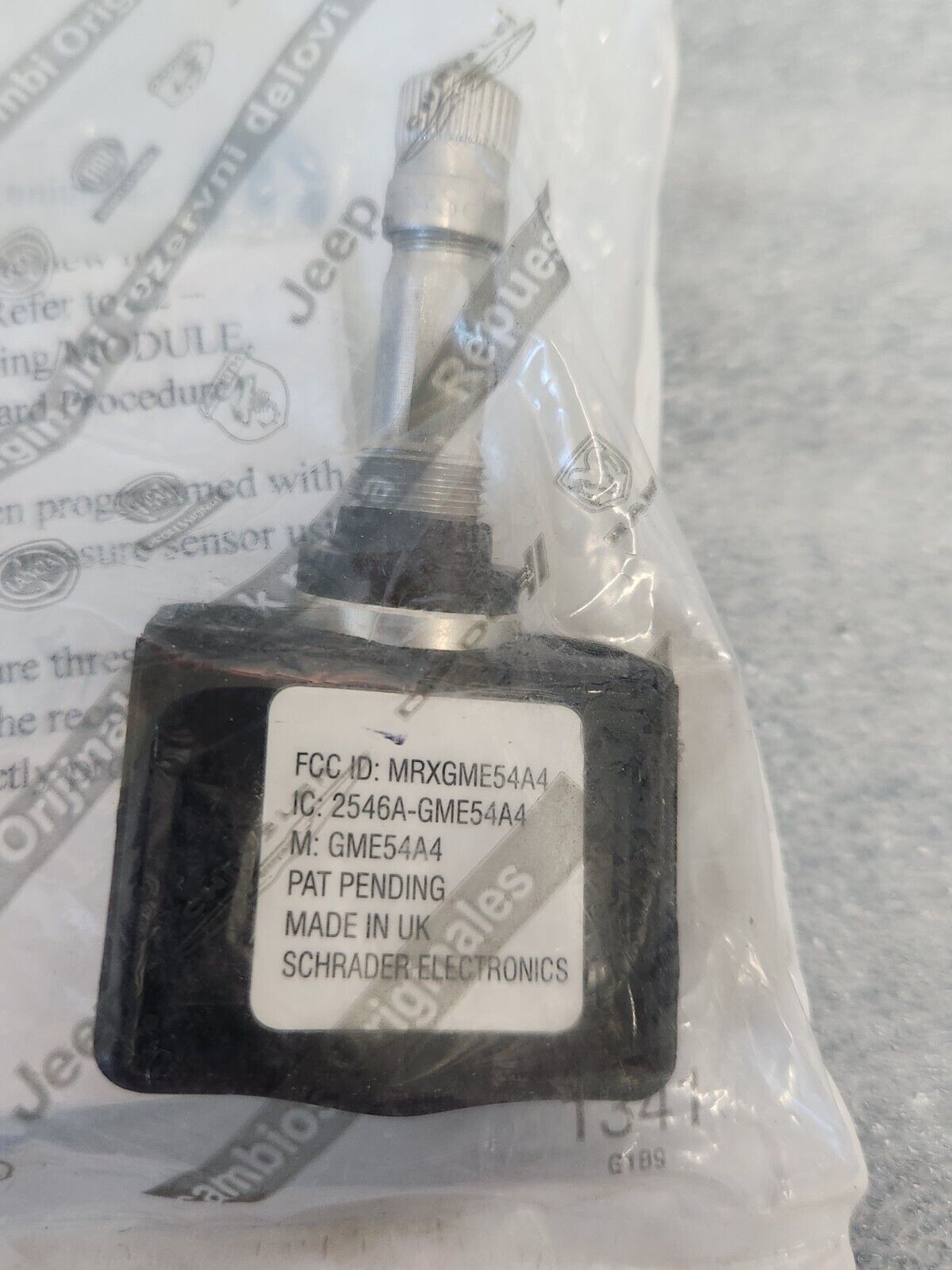 DODGE CHRYSLER PLYMOUTH Tire Pressure Sensor NEW OEM MOPAR 68406527AA