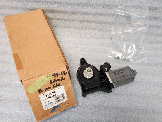 NOS OEM GM 88981018 / 19179943 Front LH Window Motor 1999-2007 Silverado Sierra