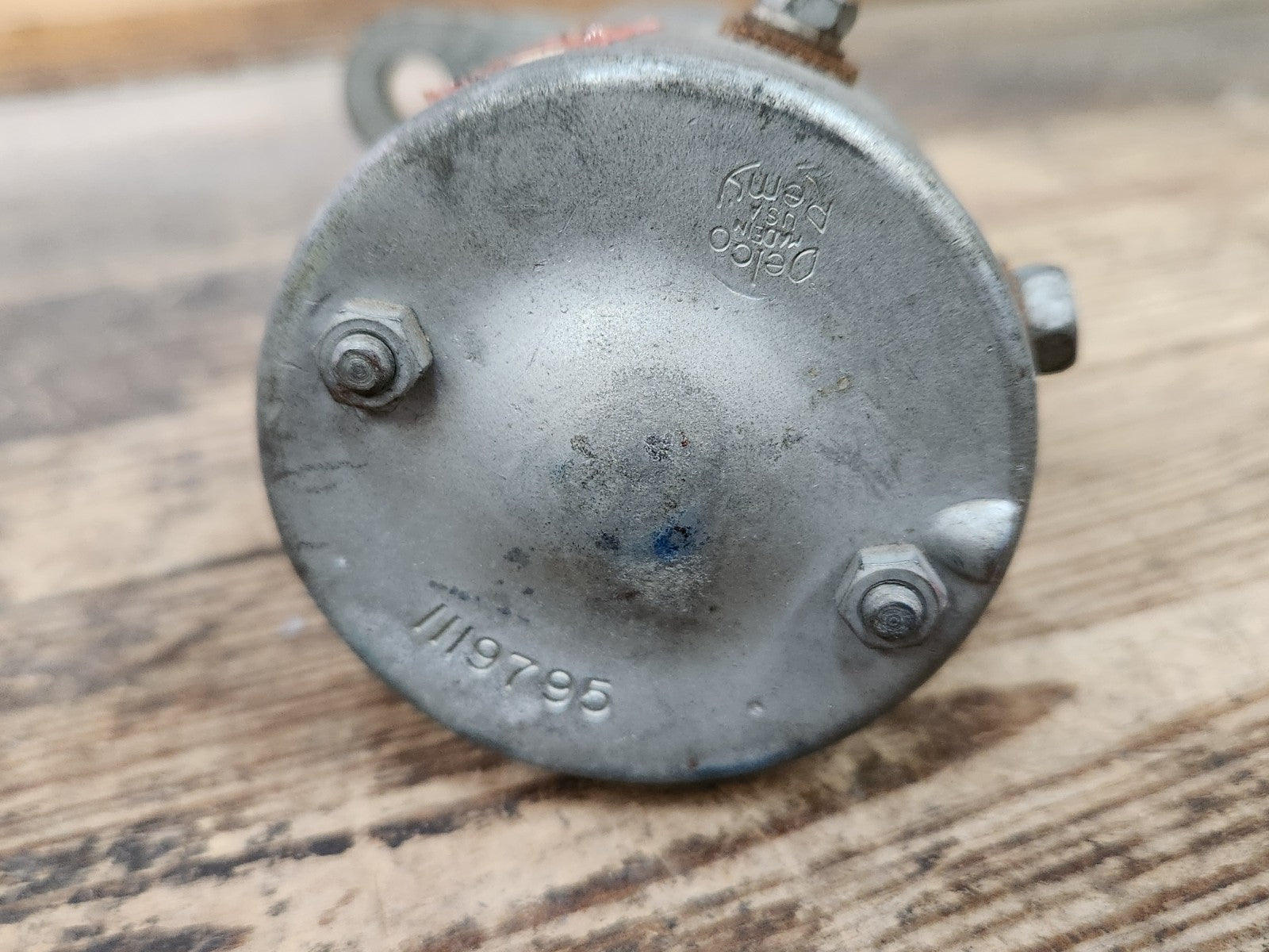 8025642
