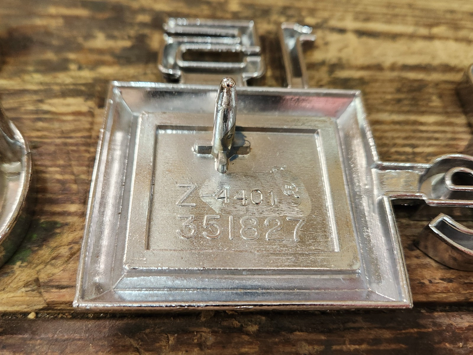 8128840