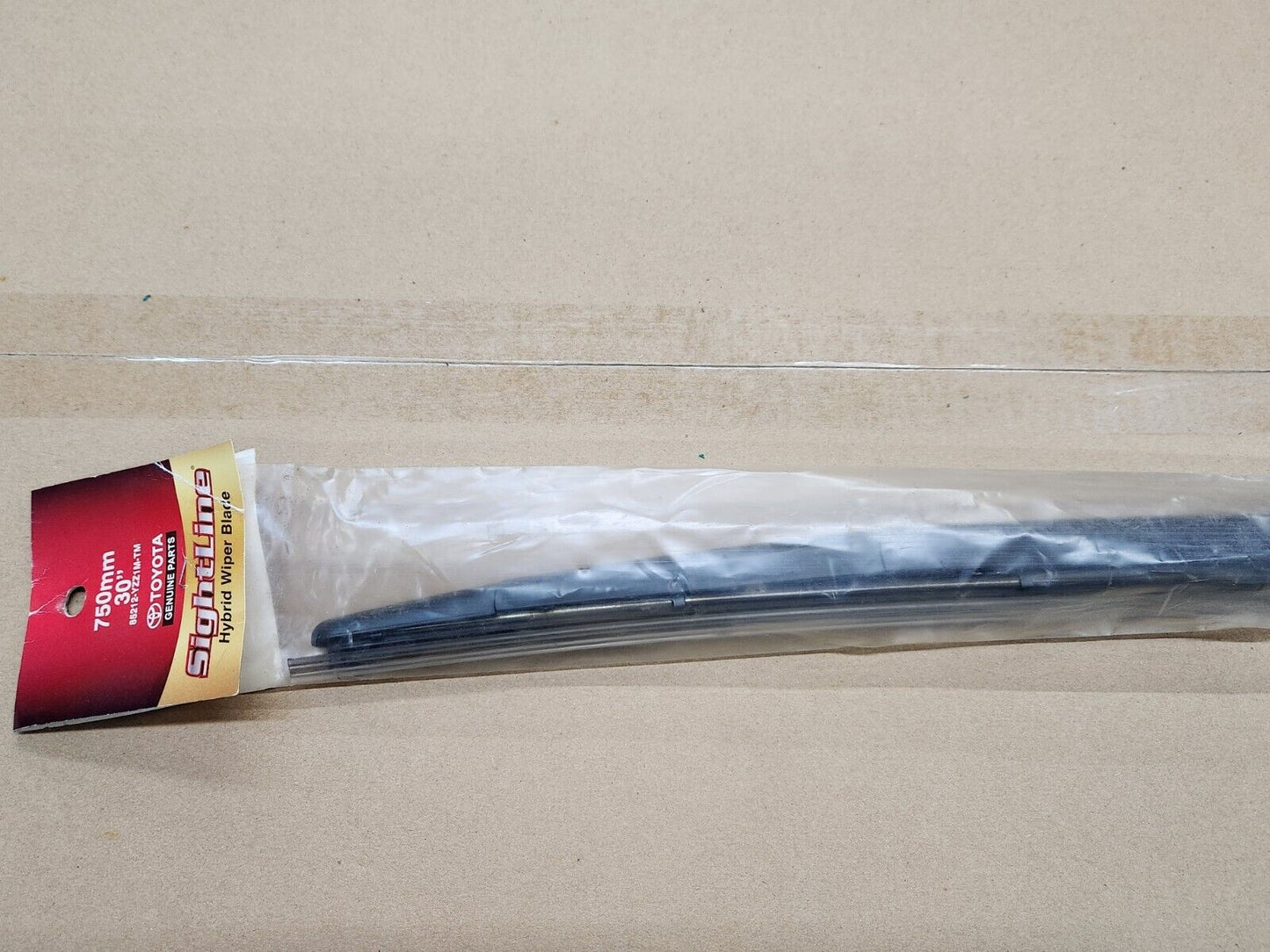 NEW OEM 2012-2018 TOYOTA YARIS GENUINE SIGHTLINE WIPER BLADE 85212-YZZ1M-TM