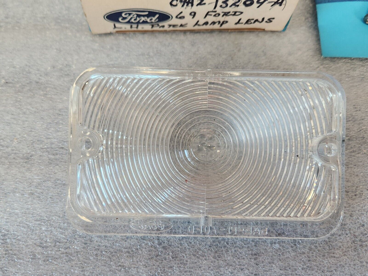 NOS OEM 1969 1970 FORD GALAXIE CUSTOM LH PARKING LAMP CLEAR LENS C9AZ-13209-A