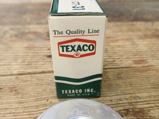 NOS NORS C6OZ-9030-A NEW 1966 - 1969 FORD FAIRLANE TORINO GAS CAP TEXACO GT-31