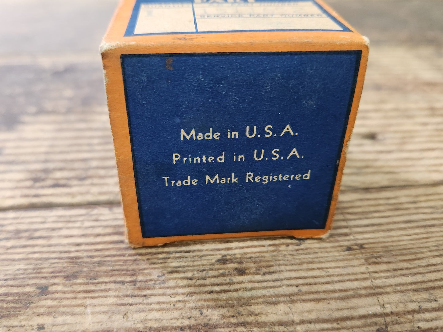 7480923