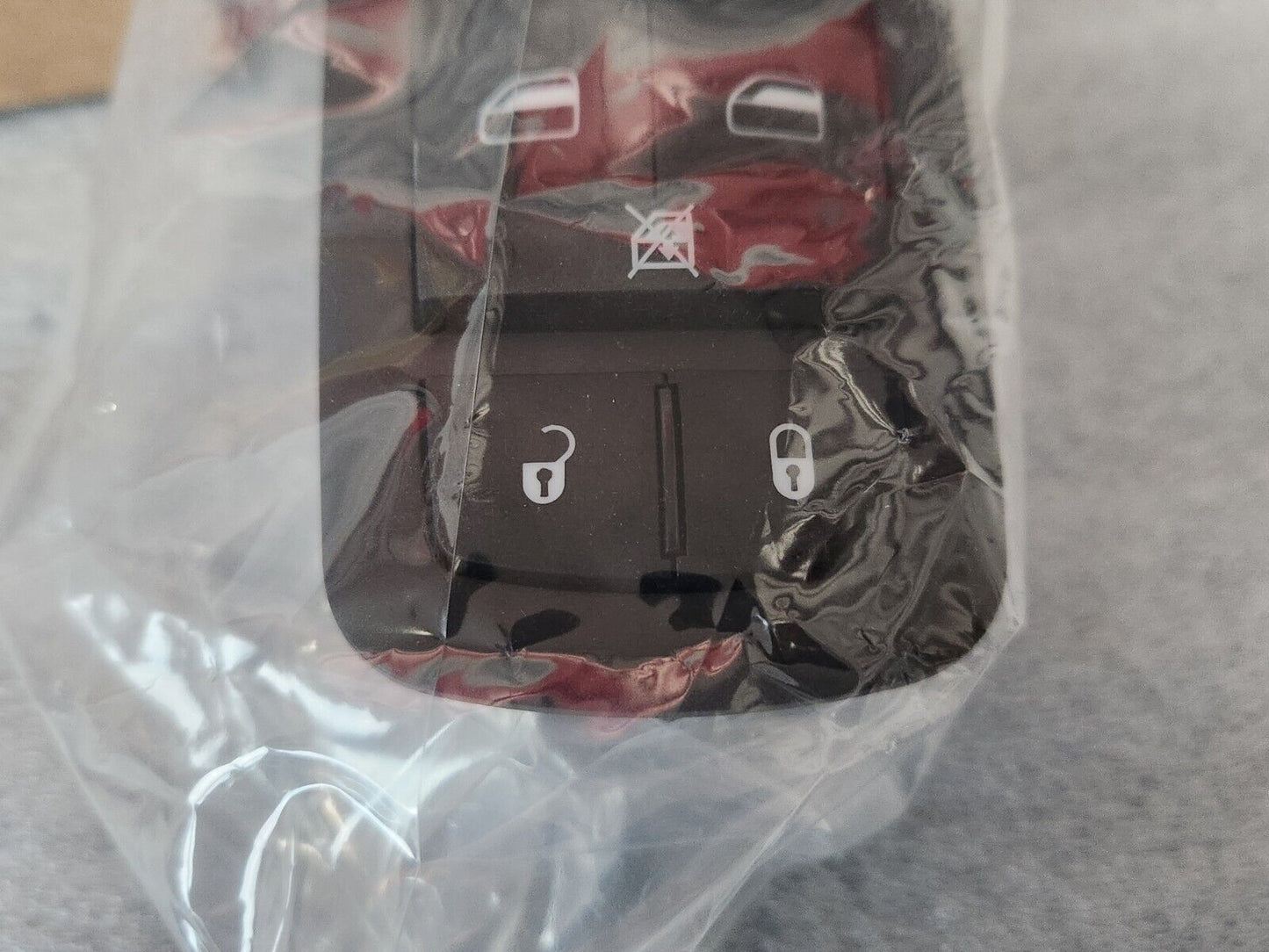NEW MOPAR 13-15 RAMS FRONT LH DRIVER DOOR MASTER POWER WINDOW SWITCH 68212783AB