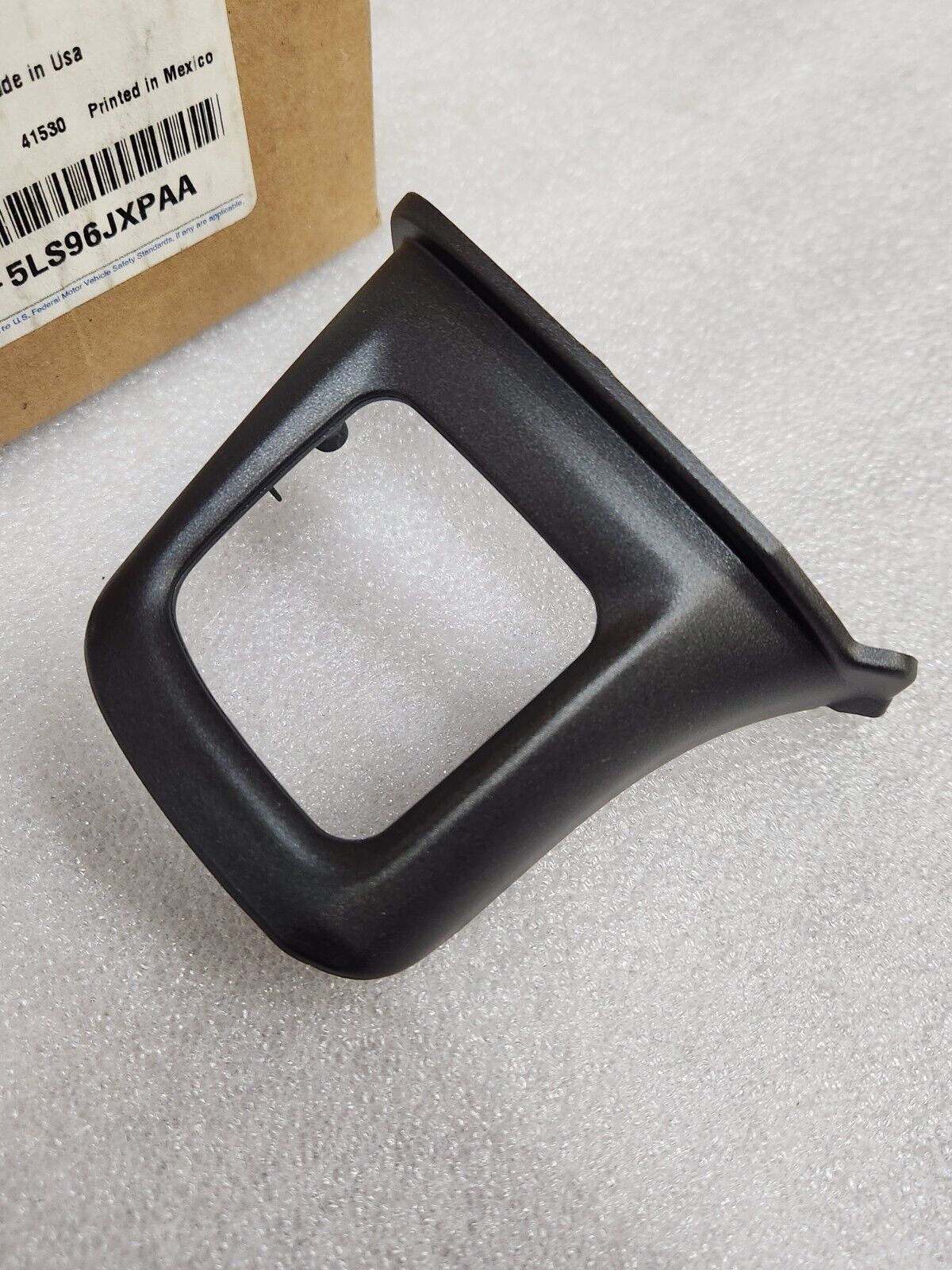 13-16 DODGE DART STEERING WHEEL SWITCH BEZEL LEFT SIDE OEM NEW MOPAR 5LS96JXPAA