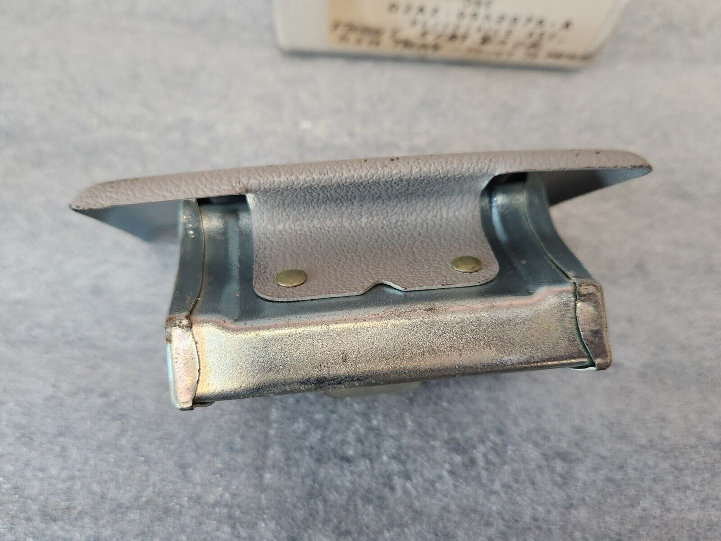 NOS 1972 71 Ford Galaxie LTD Torino Maverick Front Seat Back Ash Tray Receptacle