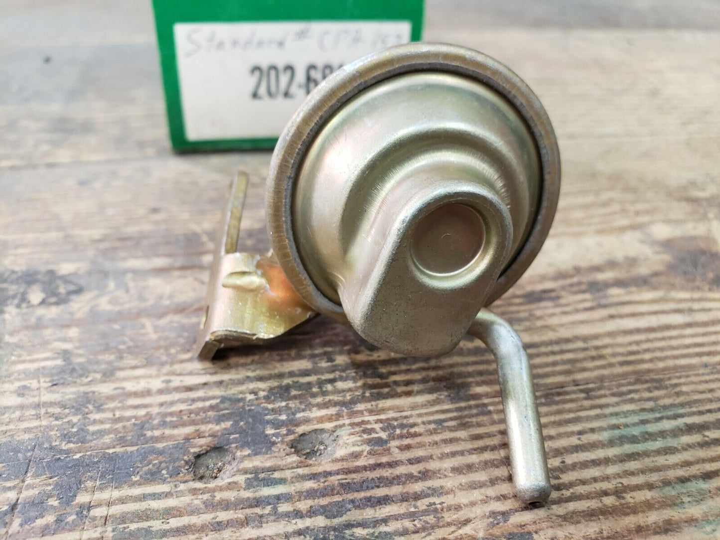 Carter 202-681 Carburetor Choke Pull-Off - 1976 Chevrolet 454 7.4 Rochester 4BBL