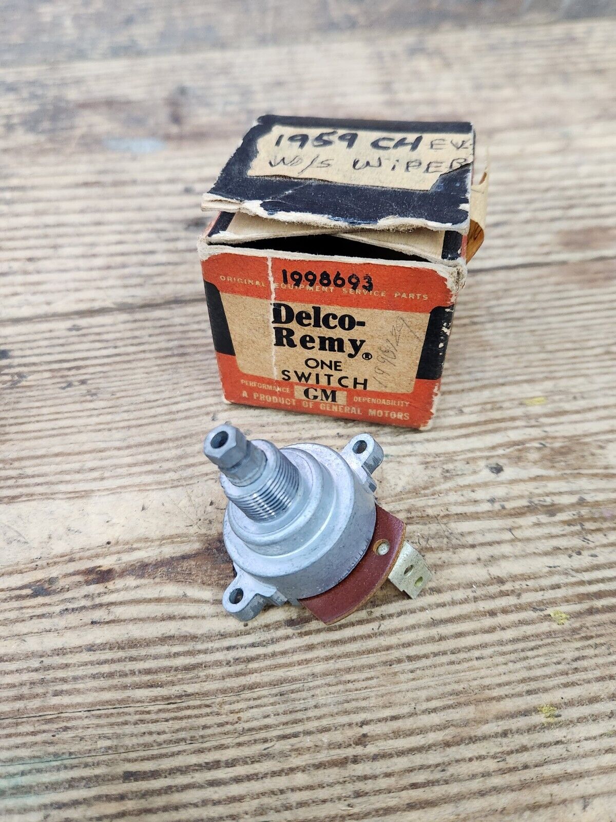 NOS OEM GM Delco Remy 1959 1960 Chevrolet 1959 Buick Wiper Switch 1998693