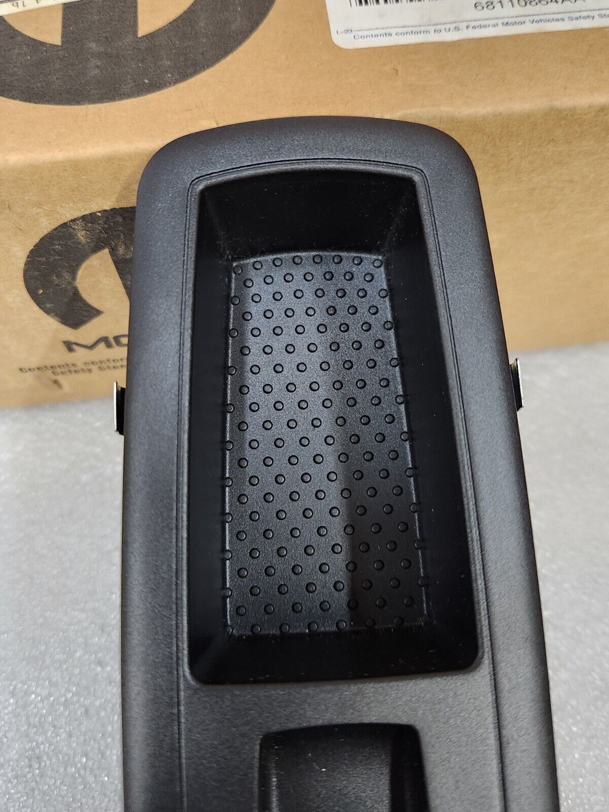 NEW OEM 2012 2013 2014 2015 DODGE GRAND CARAVAN Pass RH Window Switch 68110864AA