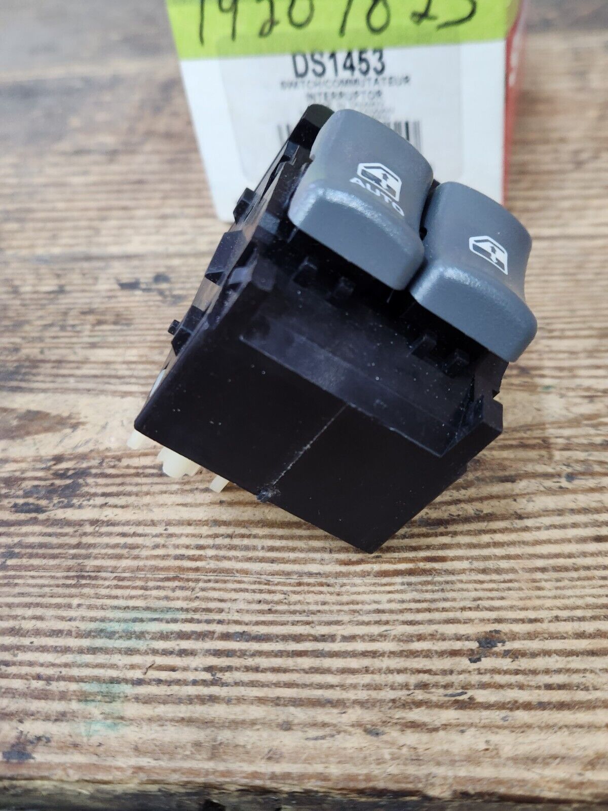 NEW 1995-2005 Grand Prix Sunfire 2 Door Master Power Window Switch LH Driver