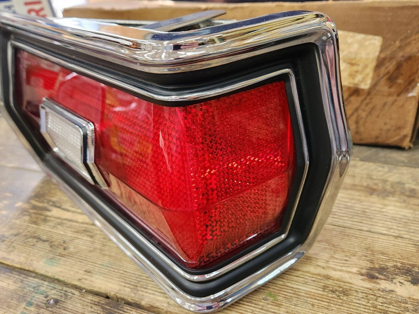 NOS OEM Ford 1974 1975 1976 Torino Tail Light Chrome Bezel Lens RH D4OZ-13404-G