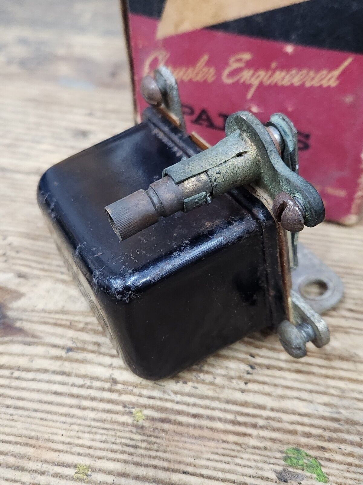 NOS 1952-55 PLYMOUTH DESOTO 1953-55 DODGE TRANSMISSION KICKDOWN SOLENOID RELAY