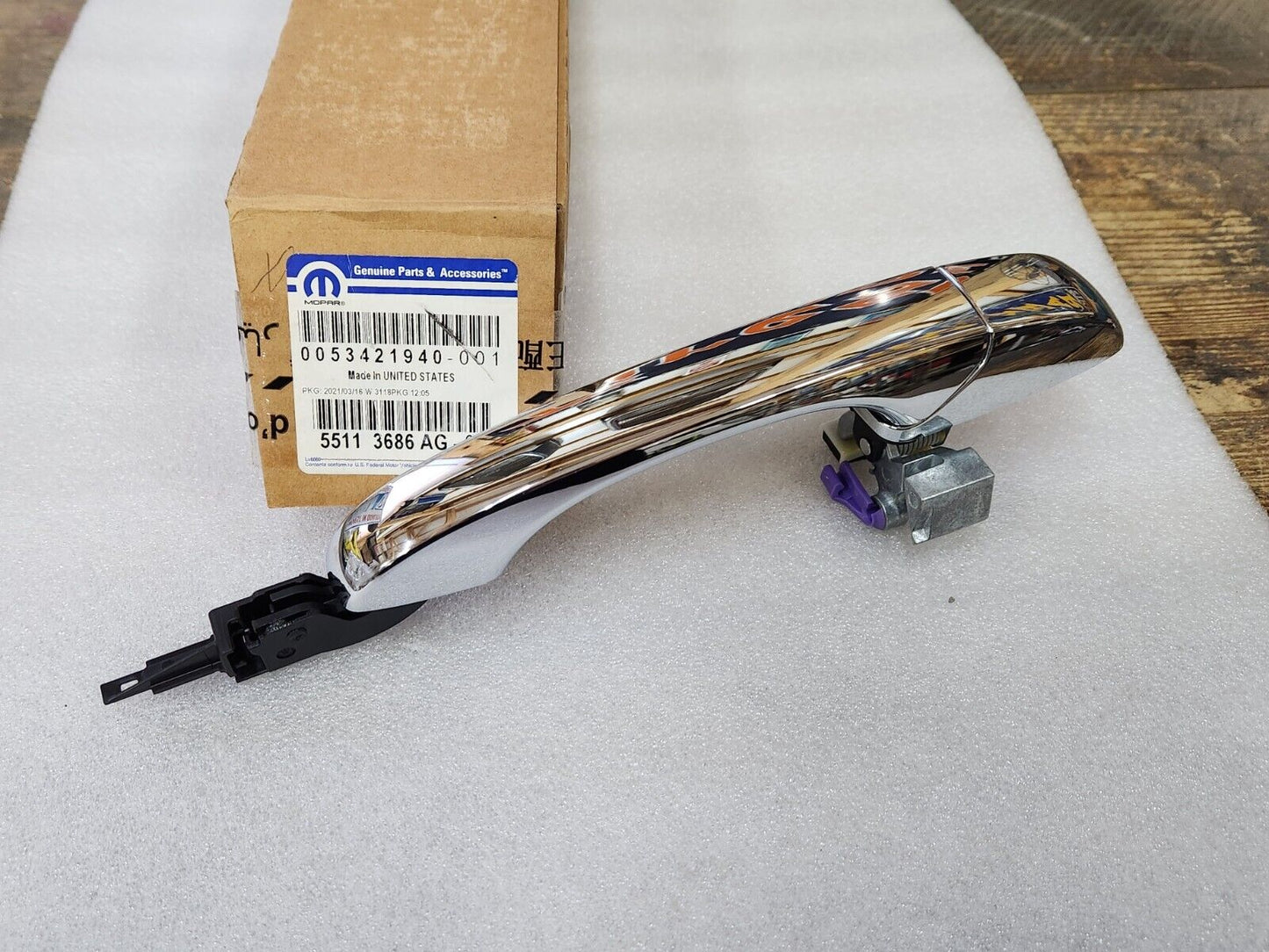 NEW OEM 2011-22 Jeep Grand Cherokee Dodge Durango Right Outer Chrome Door Handle