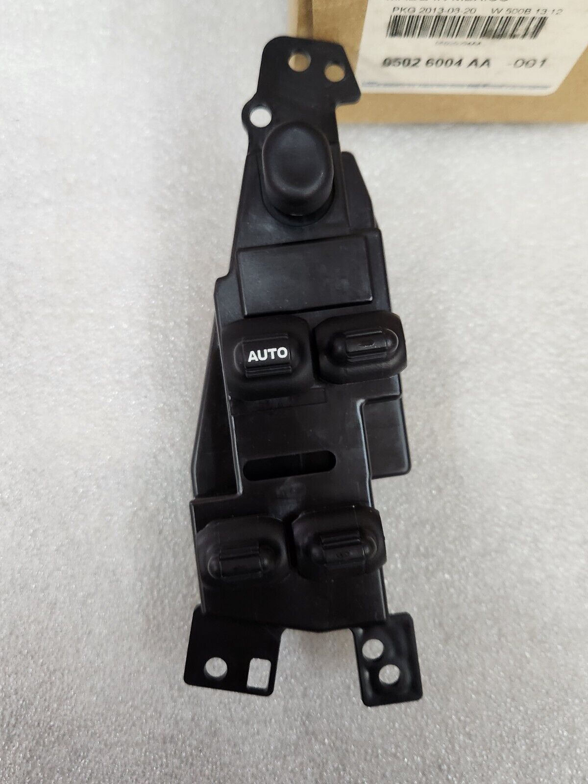 NEW OEM MOPAR 1999-04 Concorde Sebring Intrepid Master Window Switch 05026004AA