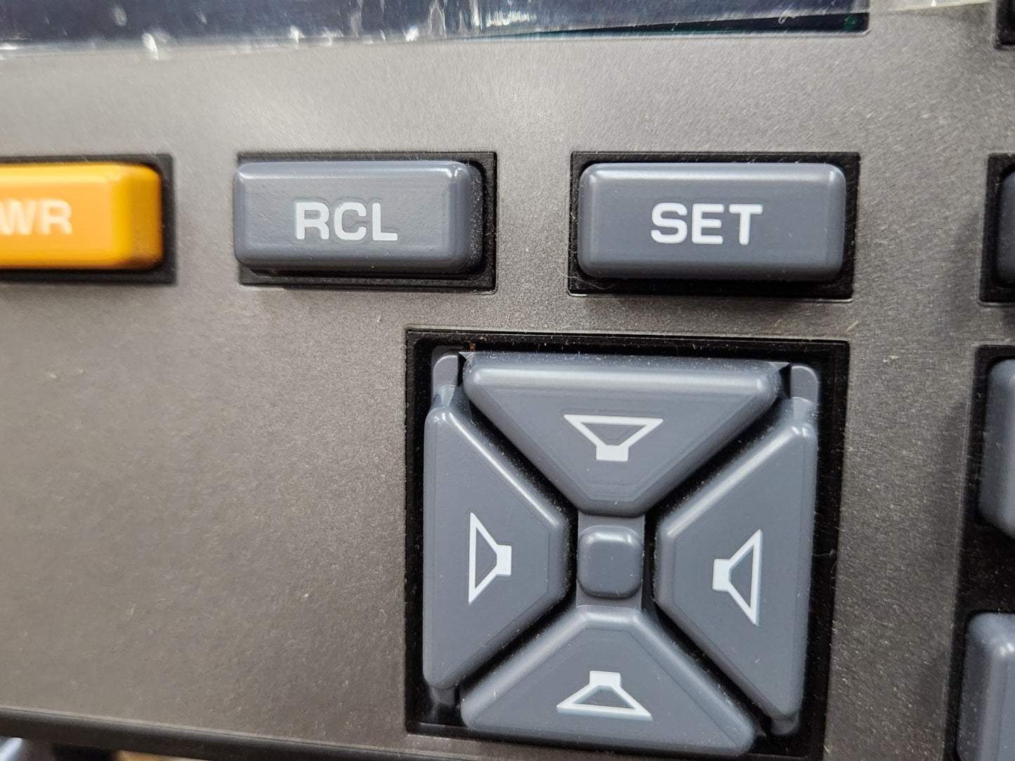 6818546