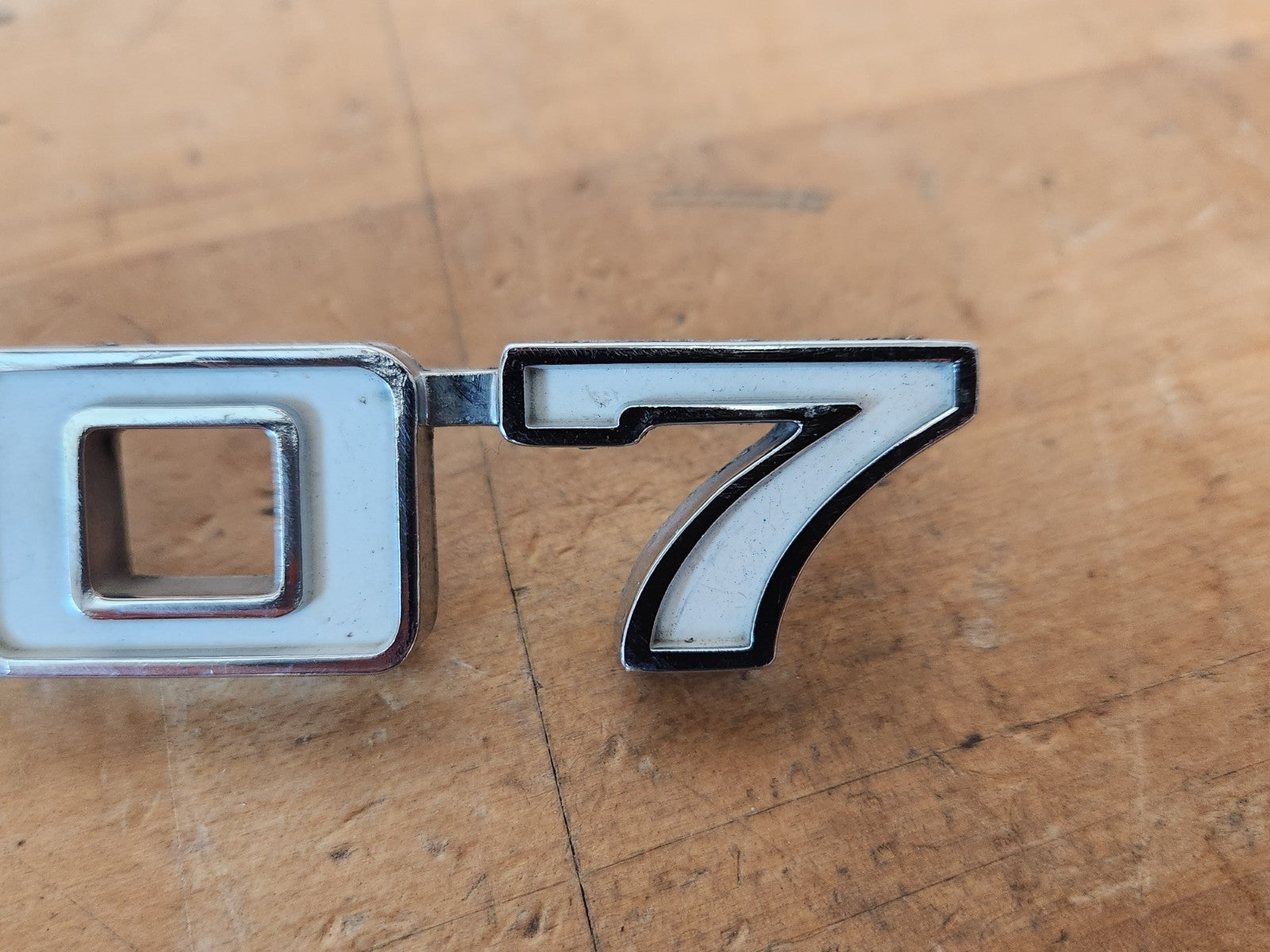 7487353