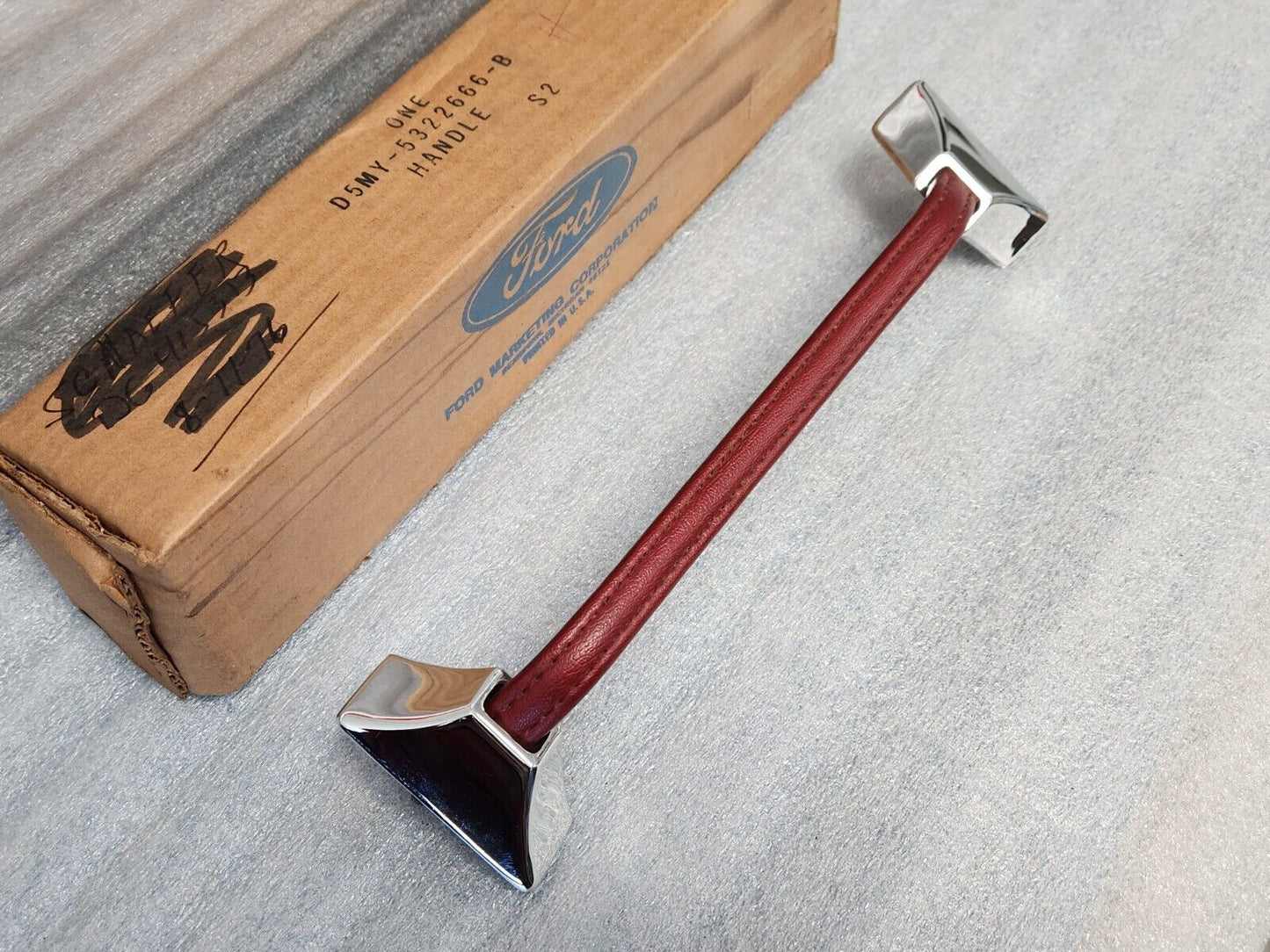 NOS 1975 1976 Mercury Grand Marquis Brougham DOOR PULL STRAP HANDLE Burgundy