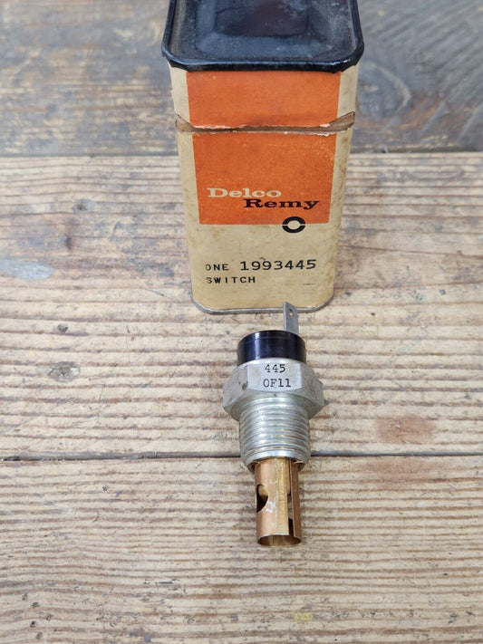 NOS Delco Temperature Sending Unit 1968-1974 Buick Special Skylark Olds Toronado