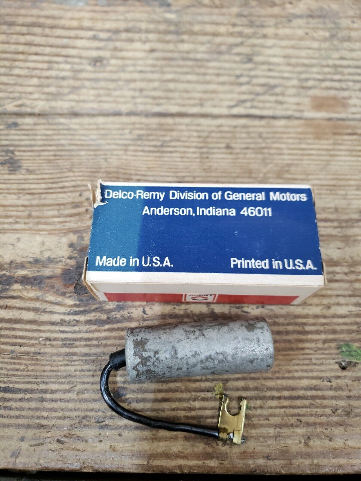 NOS 37-55 GMC CHEVROLET TRUCK DELCO 6 VOLT D-201 DISTRIBUTOR CONDENSER 1900272