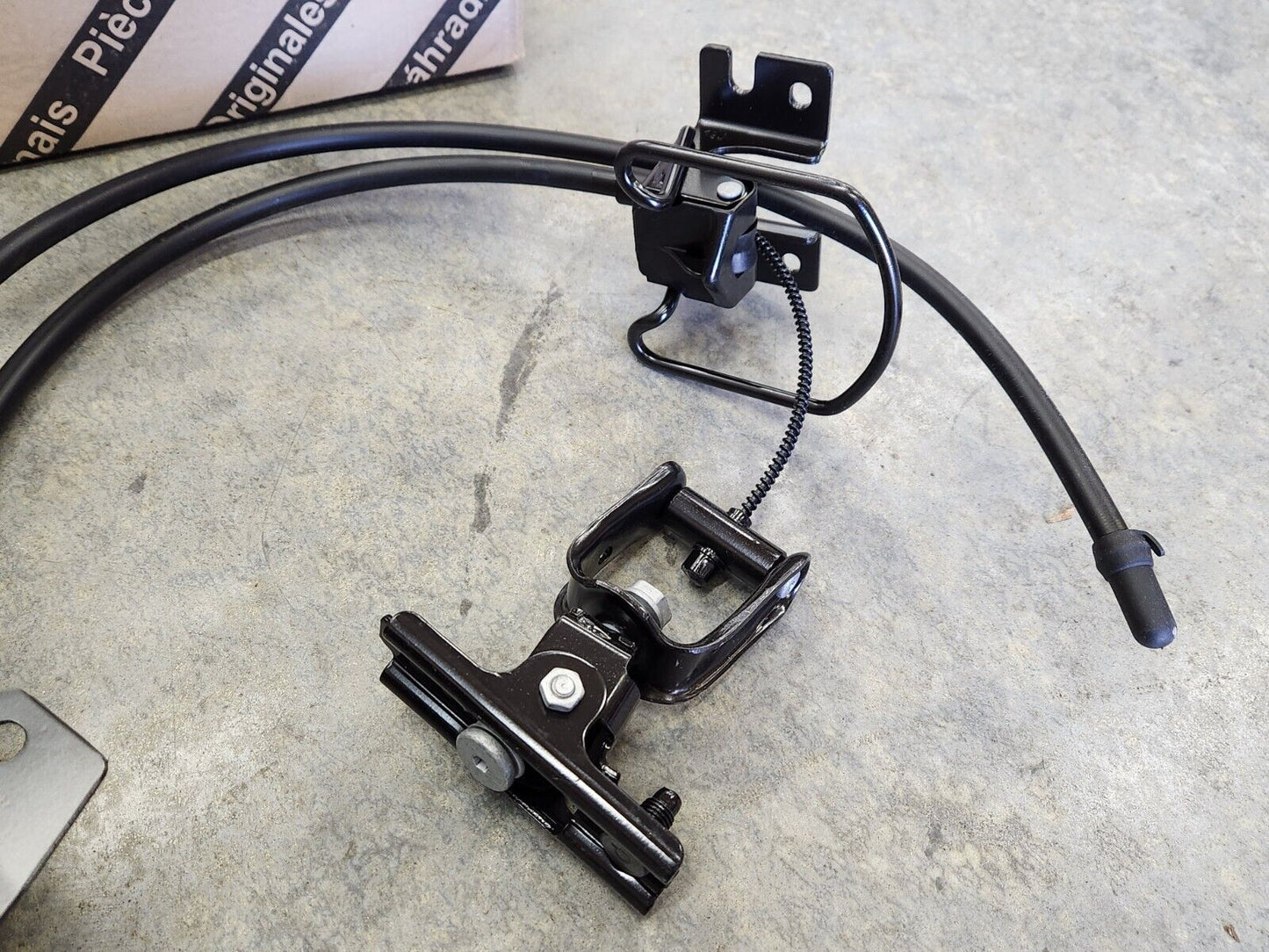 15-22 RAM PROMASTER CITY SPARE TIRE CARRIER WINCH HOIST GENUINE MOPAR 68421527AA