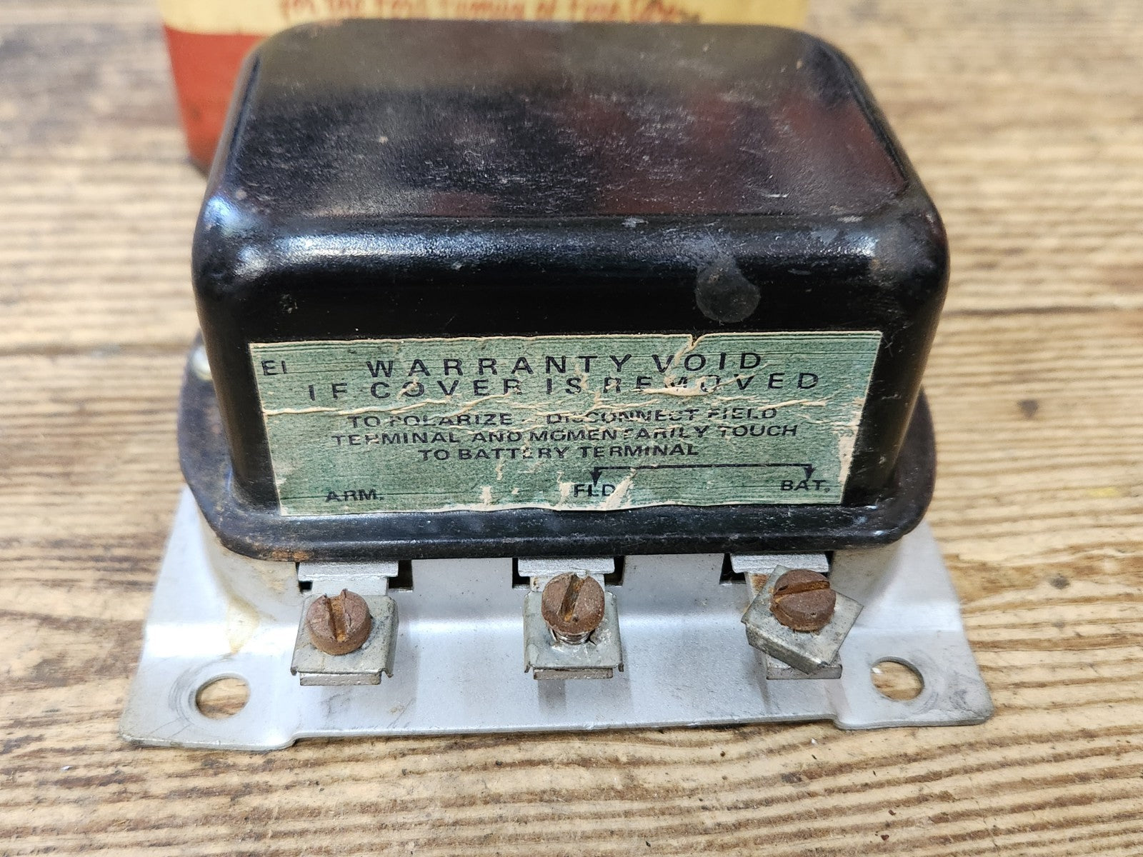 7579987