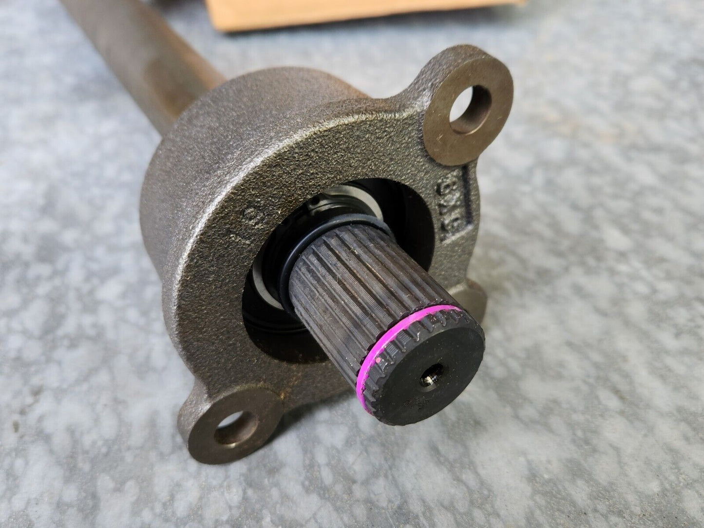 NEW Genuine GM 2007-2017 GMC Chevy Front Wheel Drive Intermediate Shaft 20899365