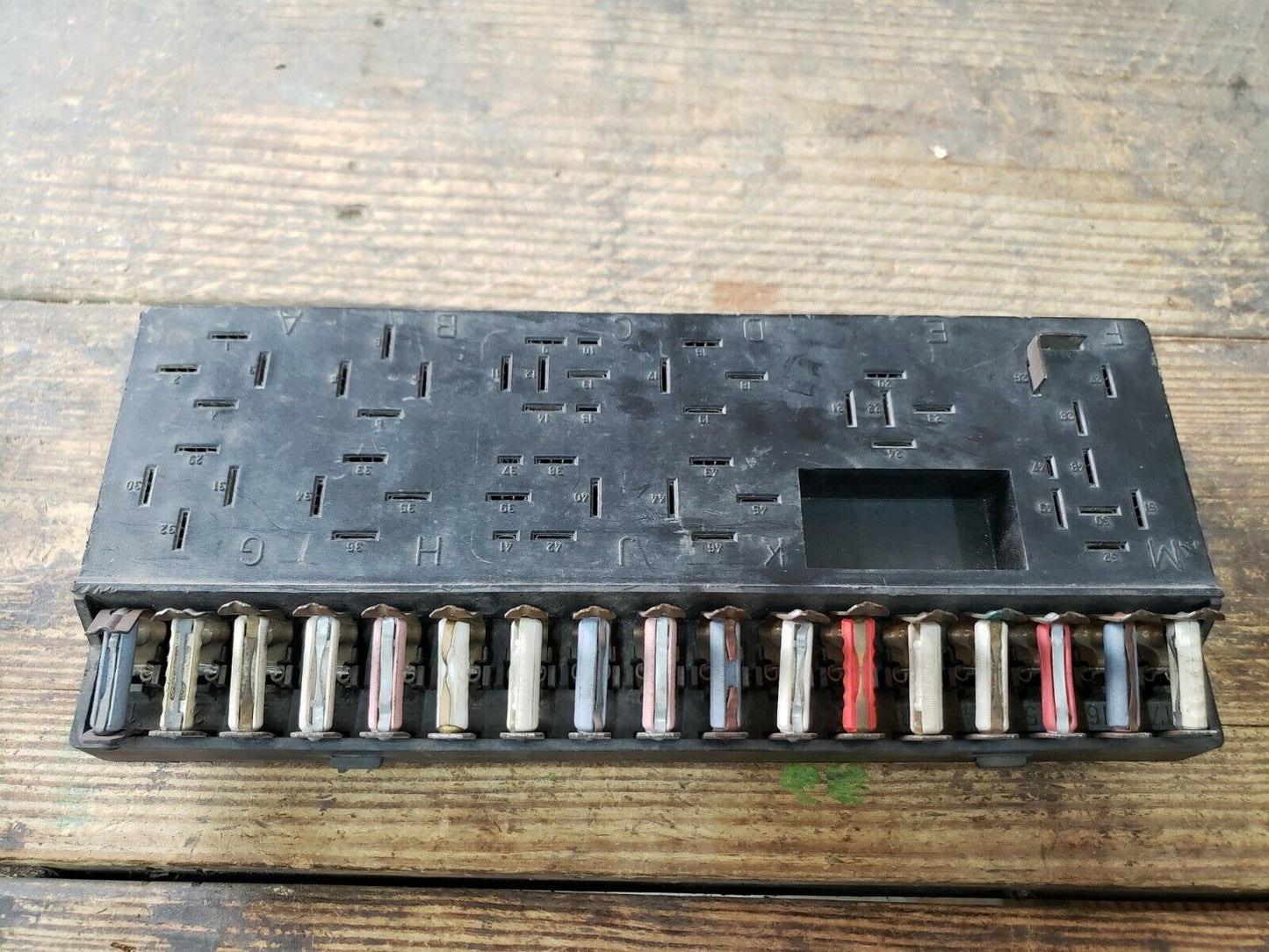 Electrical Fuse & Relay Box Audi 5000 1978 to 1983, Turbo to 1982 OEM 431941822