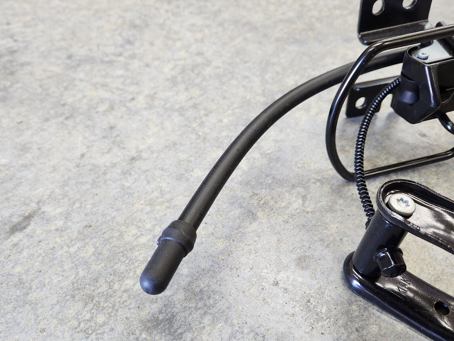 15-22 RAM PROMASTER CITY SPARE TIRE CARRIER WINCH HOIST GENUINE MOPAR 68421527AA