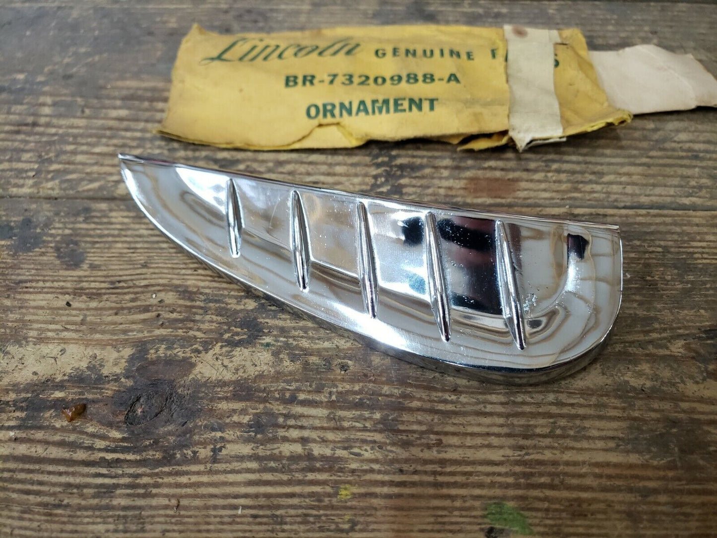 NOS 1954 Mercury RH front door panel chrome ornament BR-7320988-A