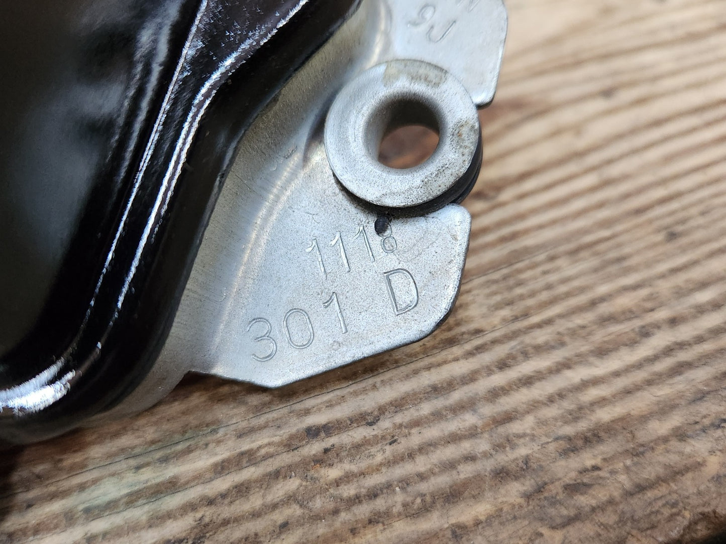 7111512