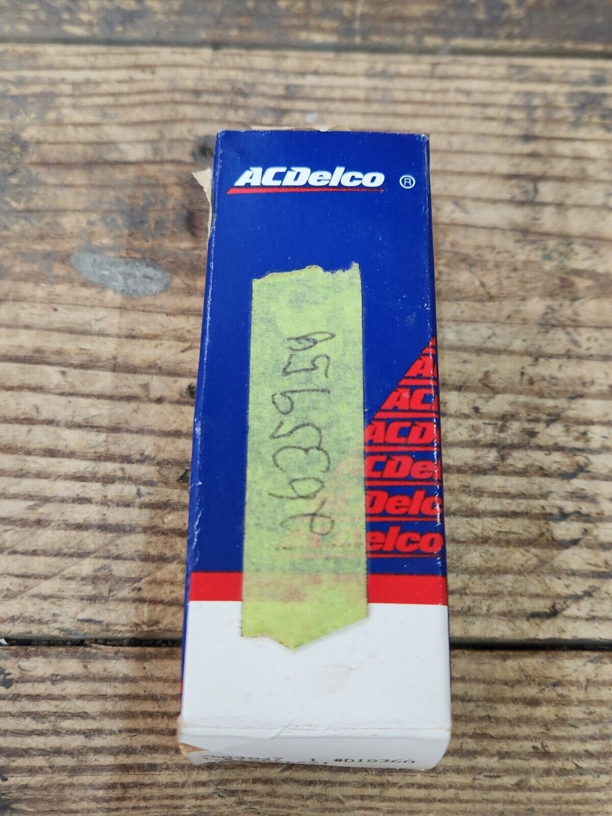 1995-2011 DeVille DTS Eldorado SeVille Lucerne GM Oil Pressure Switch 12635958