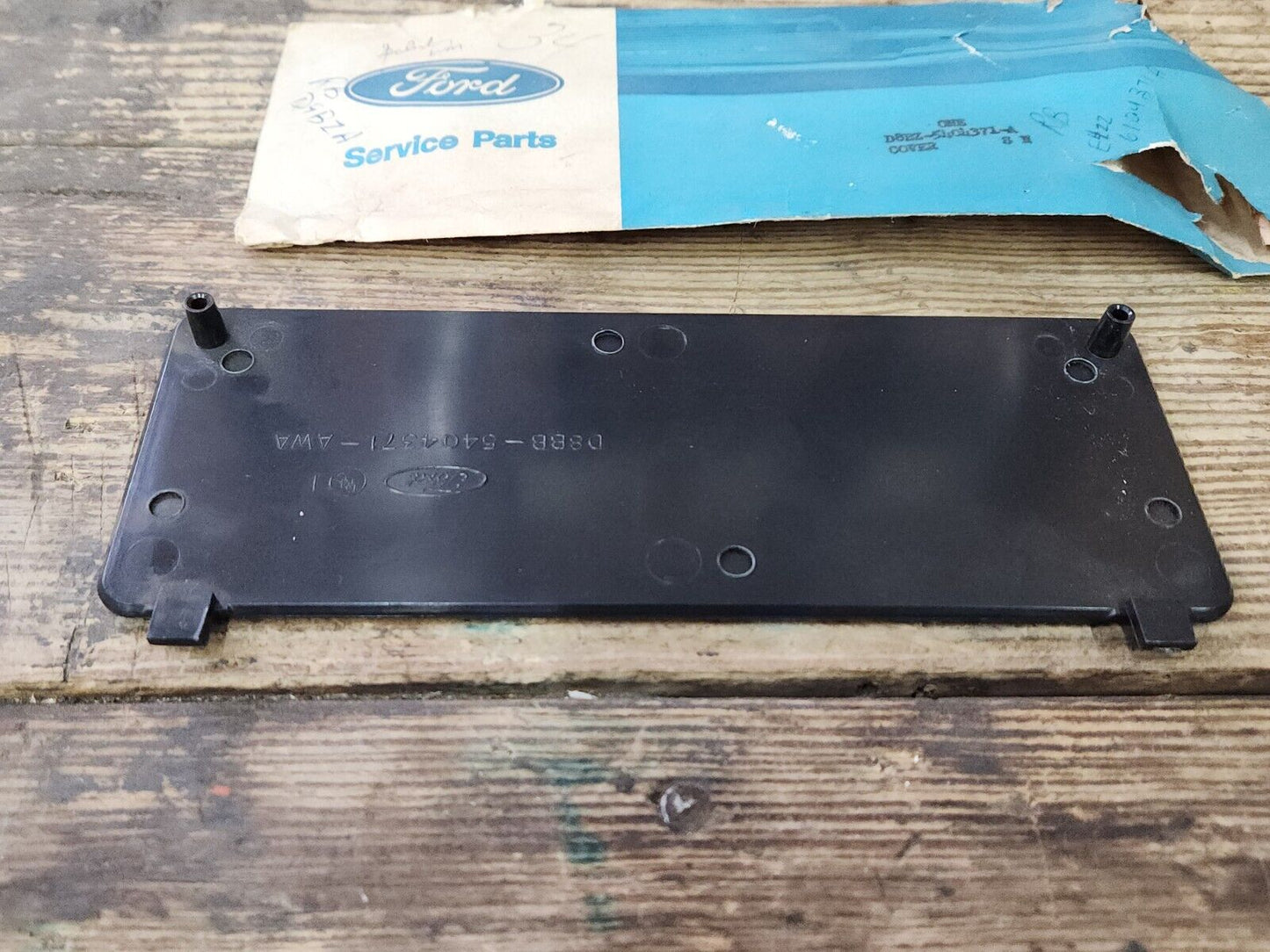 NOS OEM 1979 - 1984 FORD MUSTANG RARE FACTORY RADIO DELETE BLOCKOFF PLATE PANEL