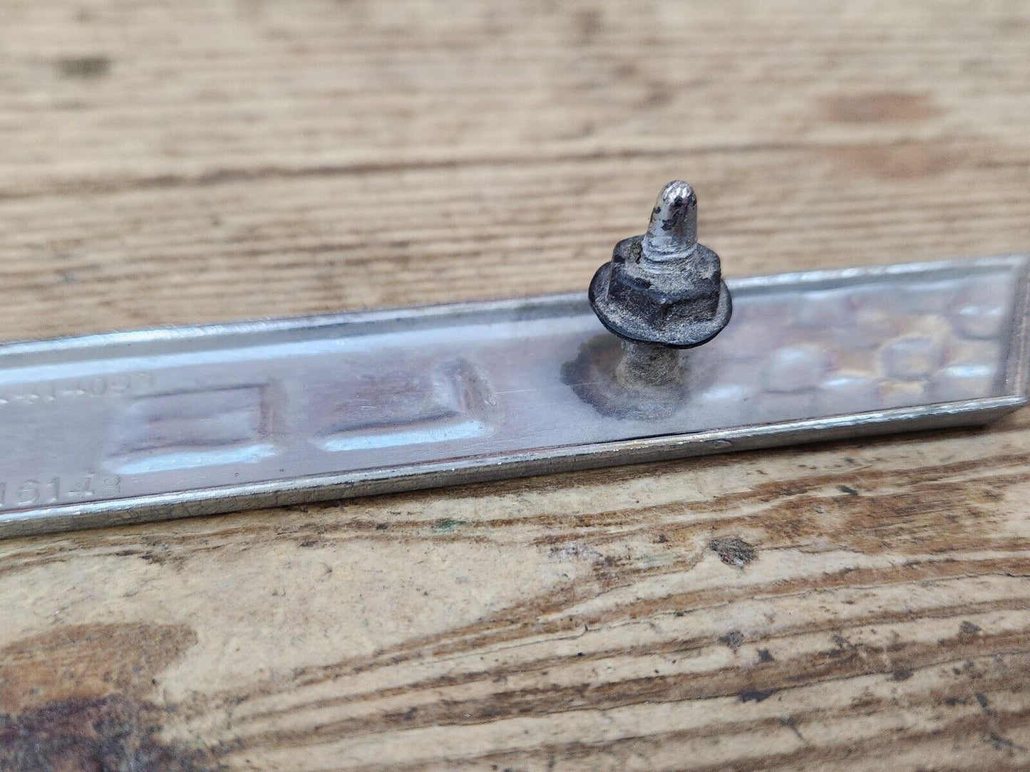 1964 1965 PONTIAC LEMANS L.H. DRIVER FENDER EMBLEM OEM GM 4414093