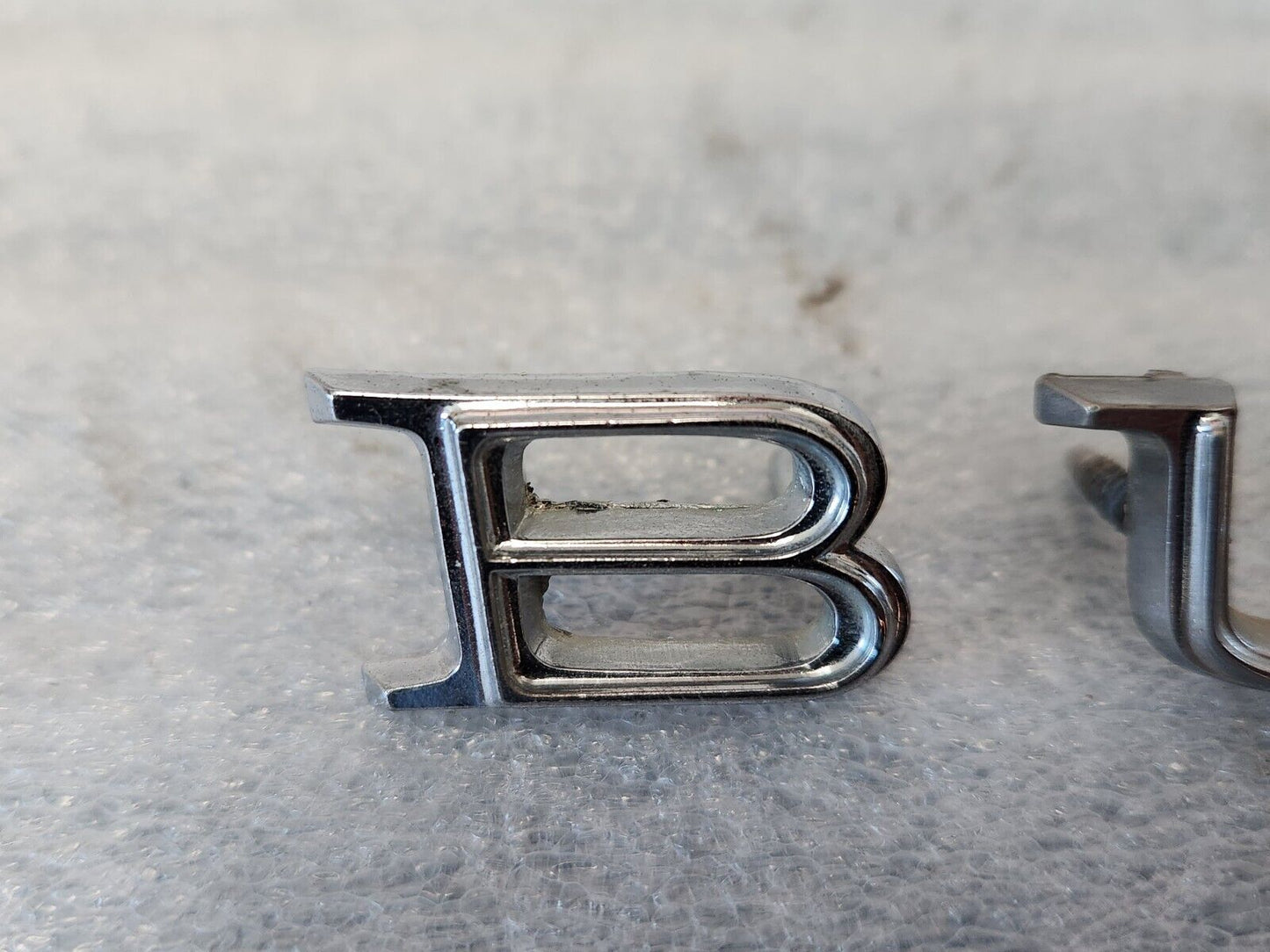 1964 Buick LeSabre Wildcat Electra 225 Hood Letters "BUICK" Front Letters 64 OEM