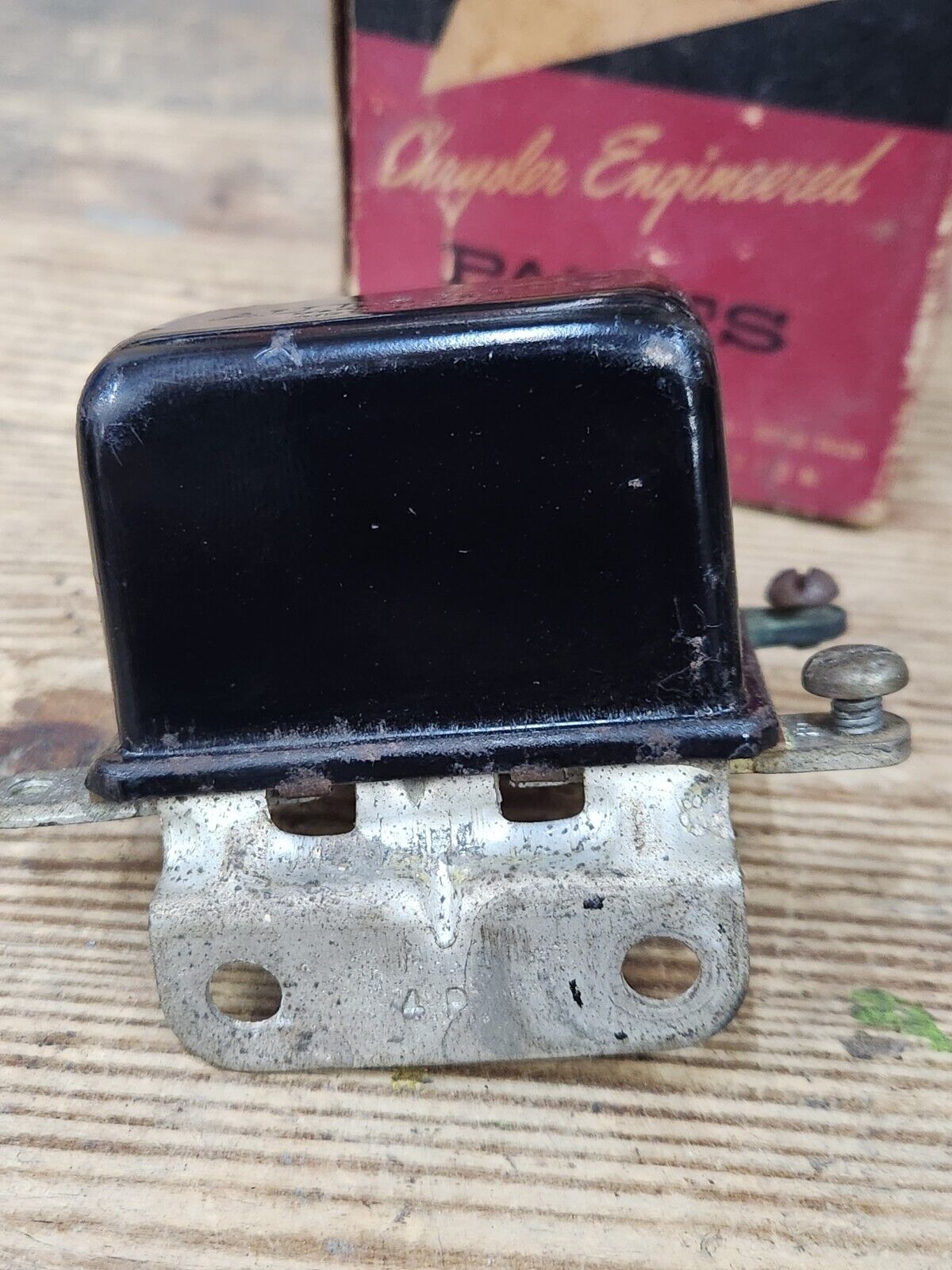 NOS 1952-55 PLYMOUTH DESOTO 1953-55 DODGE TRANSMISSION KICKDOWN SOLENOID RELAY