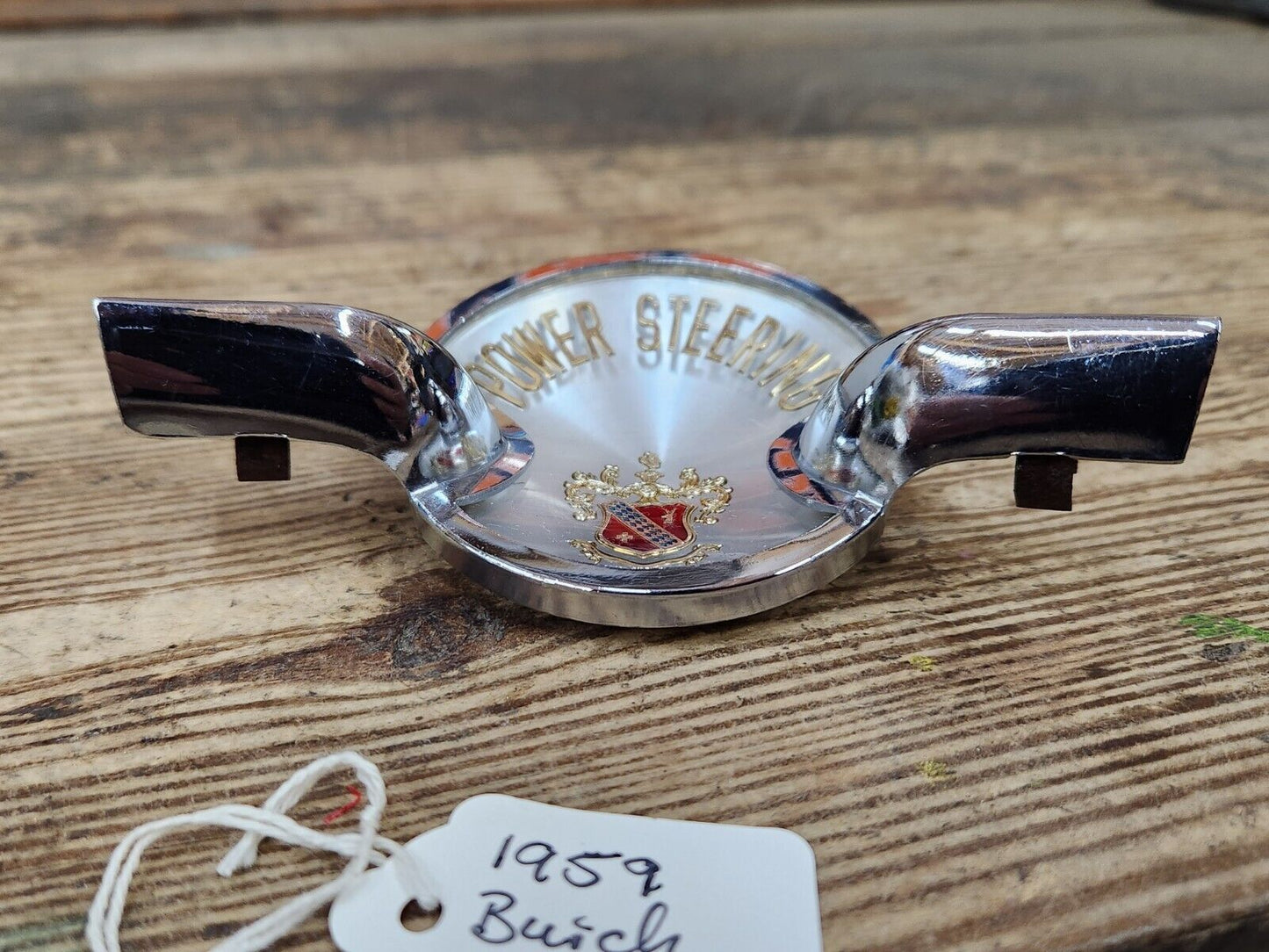 1959 BUICK STEERING WHEEL CENTER EMBLEM CAP POWER STEERING NICE!