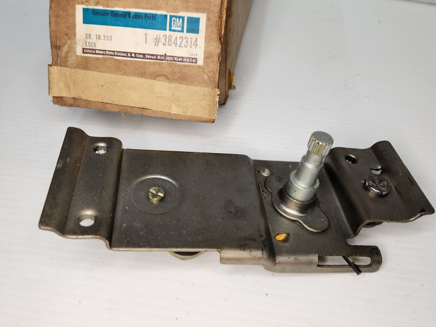 NOS NEW OEM GM DOOR LATCH Mechanism Side And Rear Door 1964-1967 G10 G20 Van