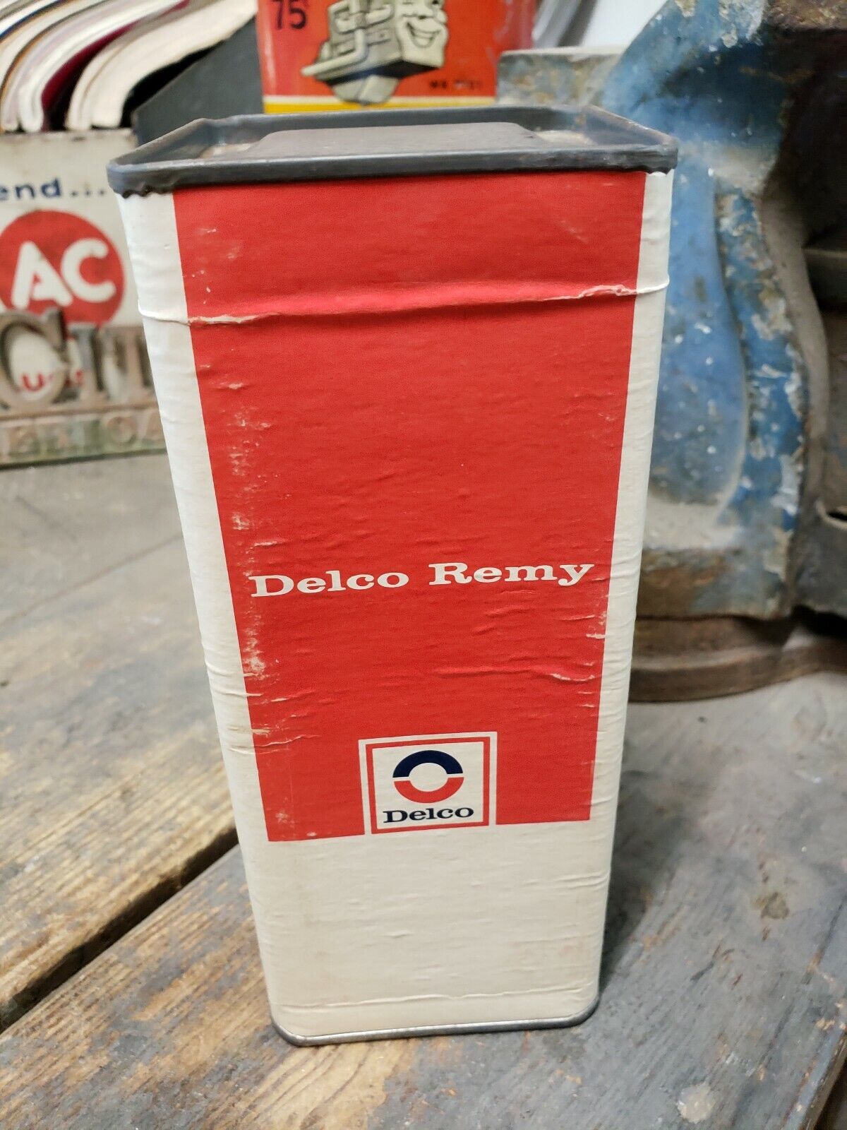 NOS 1976 BUICK OLDS PONTIAC ORIGINAL DELCO REMY VACUUM CONTROL D1339A  1973569
