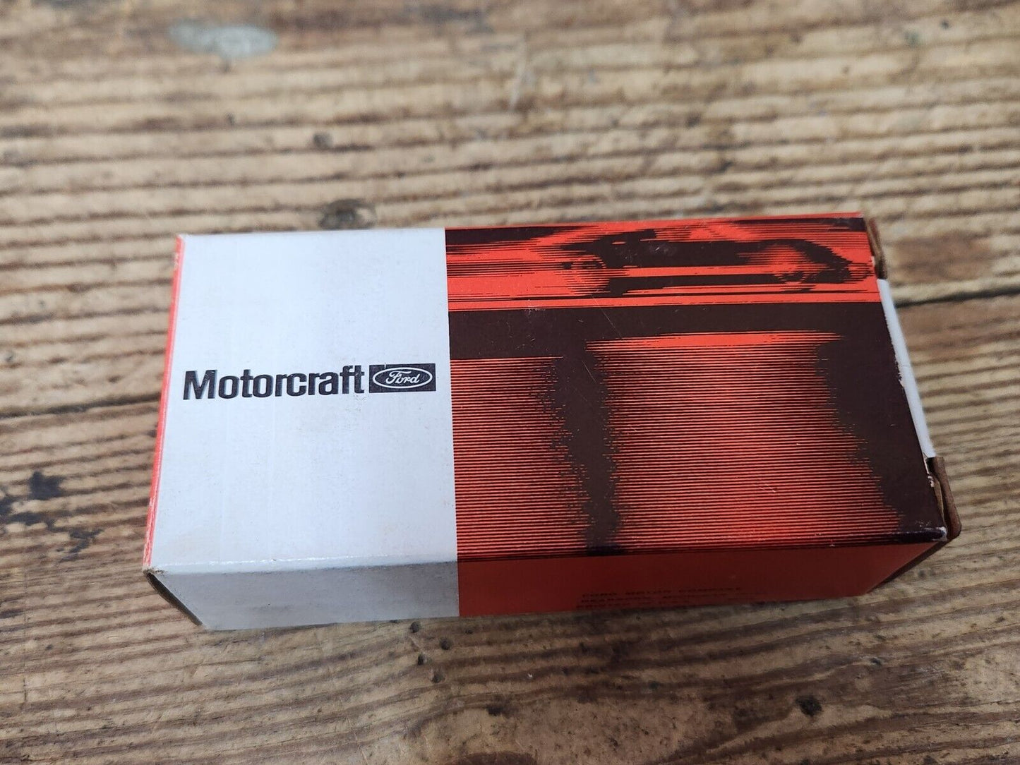 NOS OEM 1971-1978 MERCURY CAPRI STOPLIGHT SWITCH E0RZ-13480-A MOTORCRAFT