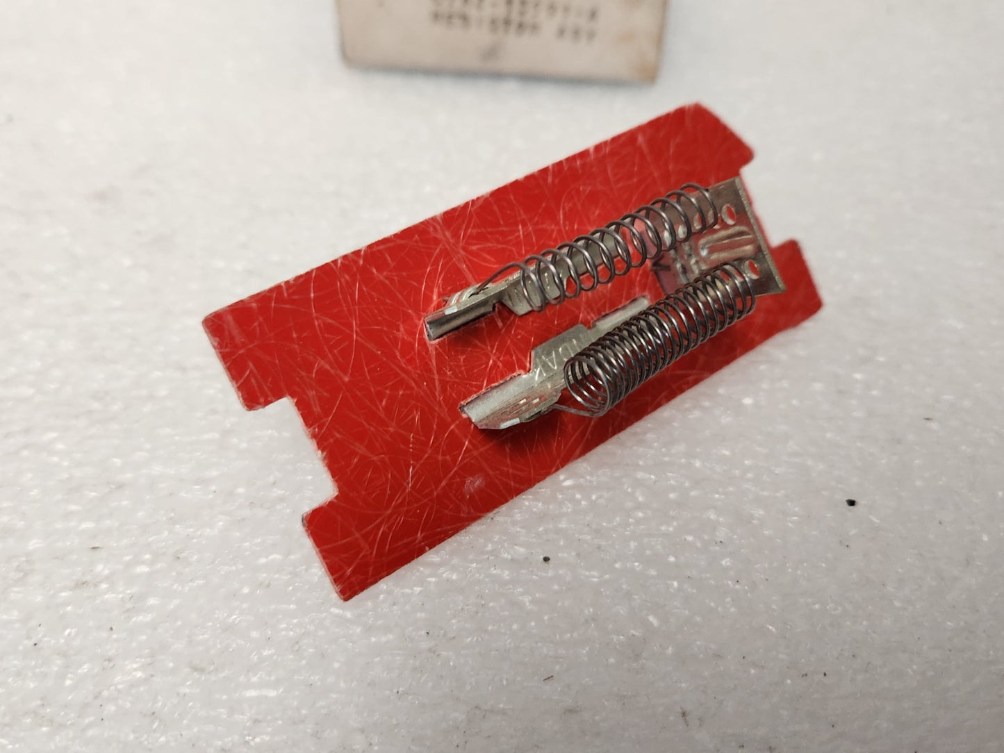 8016025