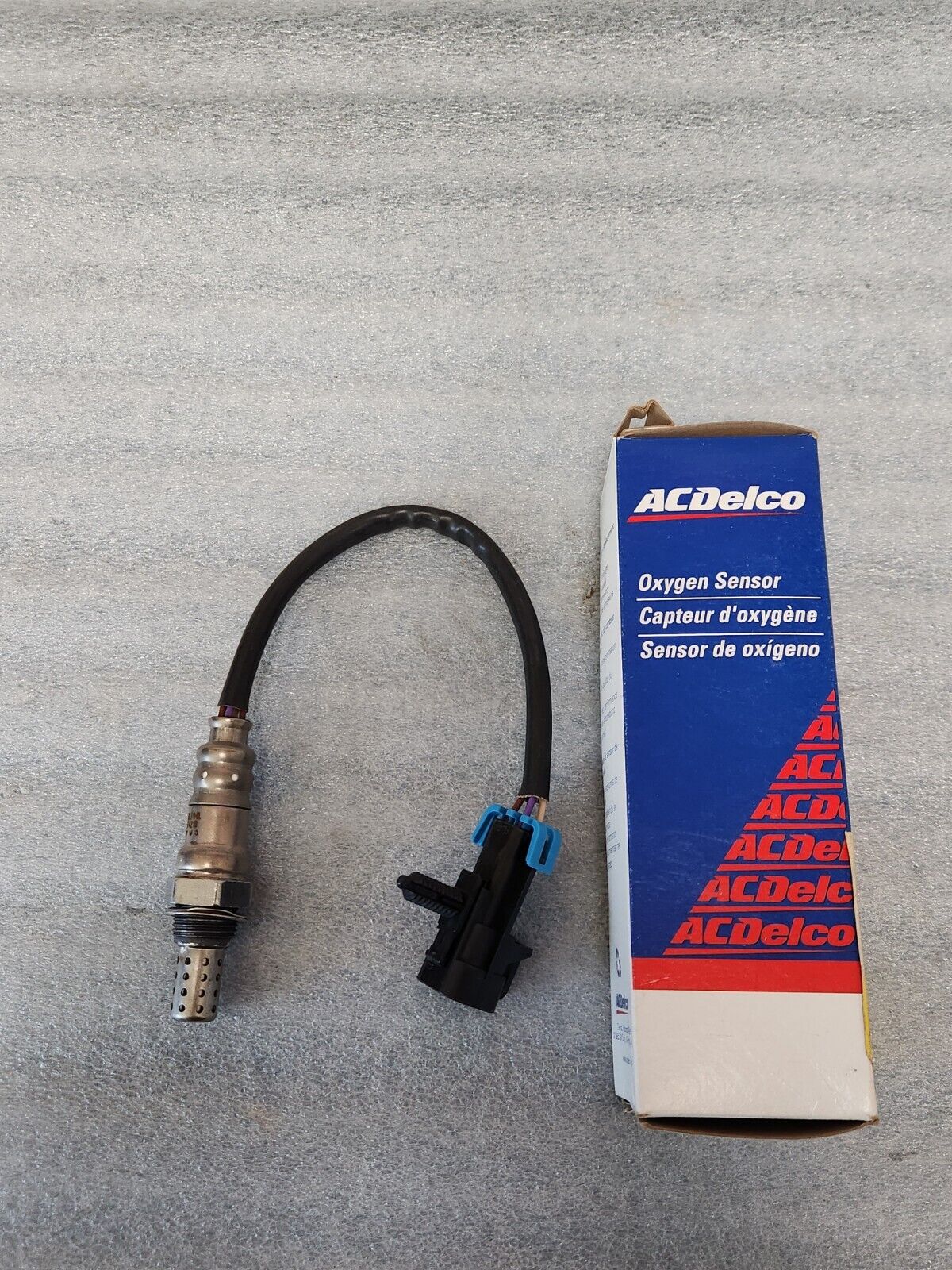 GENUINE OEM ORIGINAL ACDELCO 12574218 Oxygen Sensor For General Motors (NO BOX)