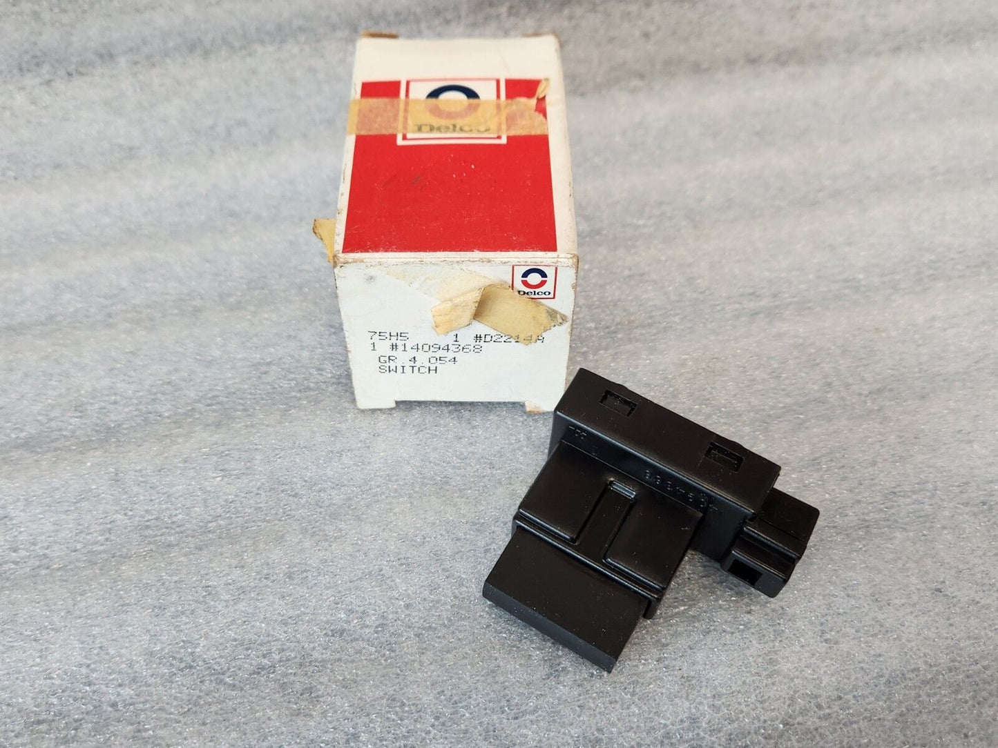 NEW Corvette Camaro Firebird 5 / 6 Speed Neutral Safety Clutch Switch 14094368