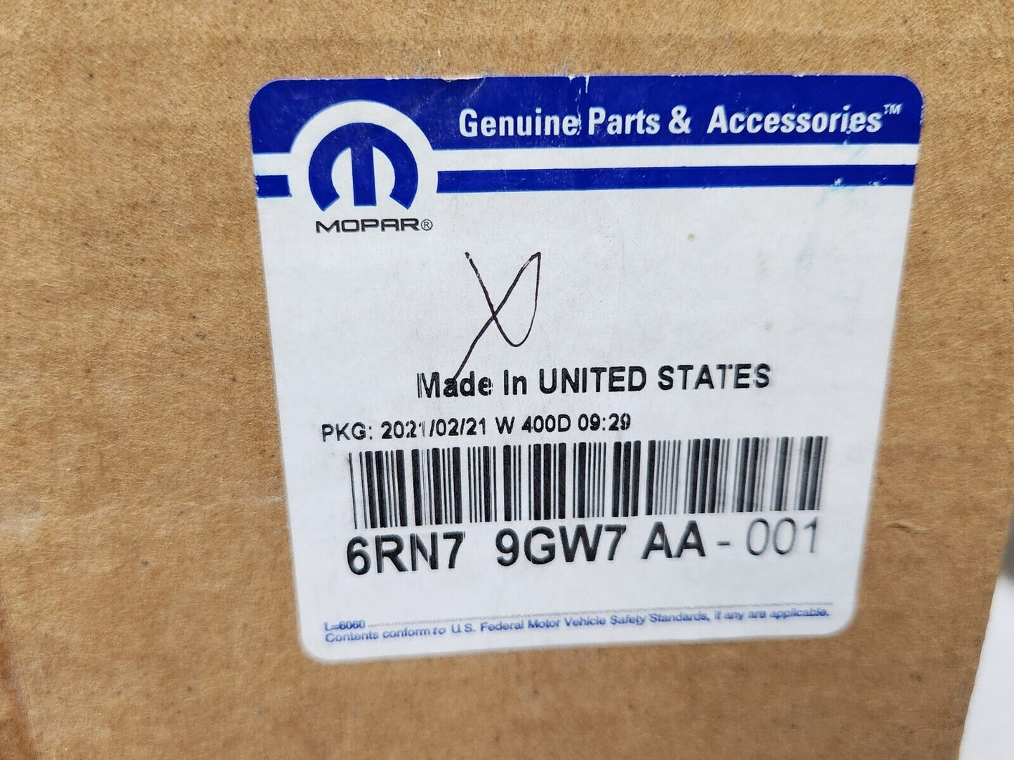 NEW OEM MOPAR RAM 1500 DT Bright White All Body Color Tailgate Handle 6RN79GW7AA