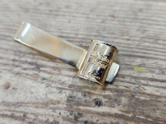 Gold Mobile Oil & Gas Super Oil Can Vintage ENAMEL Tie Bar Clip standard socony