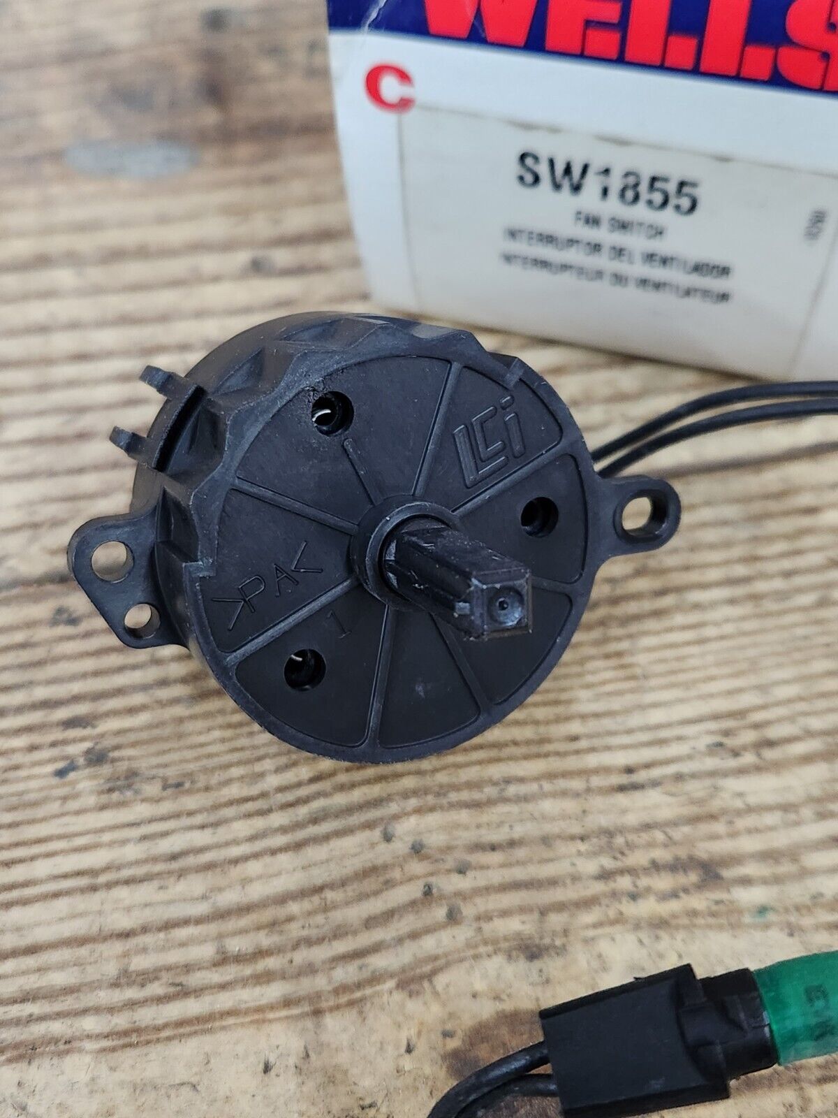 NEW GM 94857388 Blower Fan Switch HVAC 1998-2002 Chevrolet Prizm
