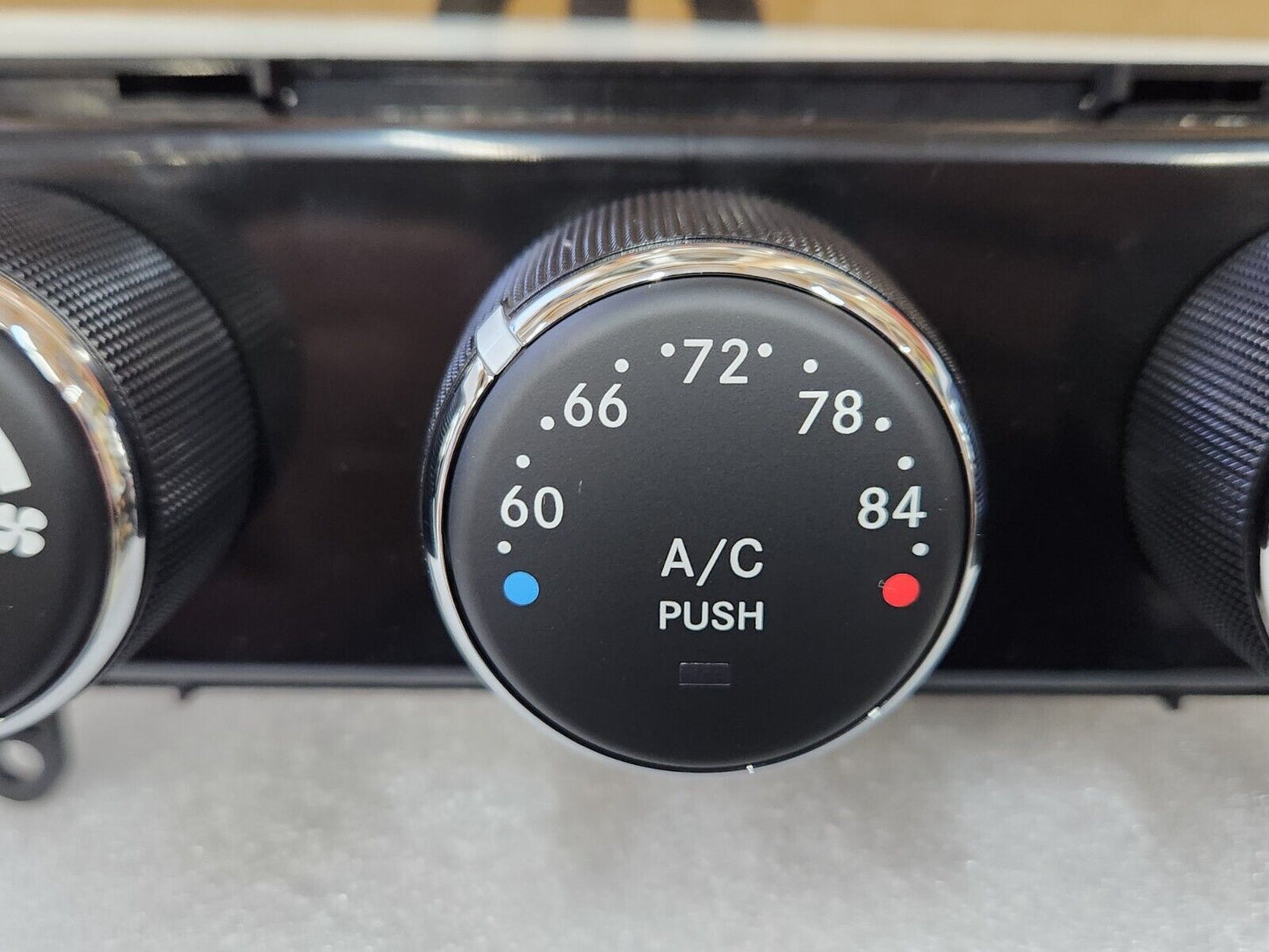 NEW OEM 10-17 JEEP COMPASS PATRIOT A/C HEATER CLIMATE TEMP CONTROL 55111133AG