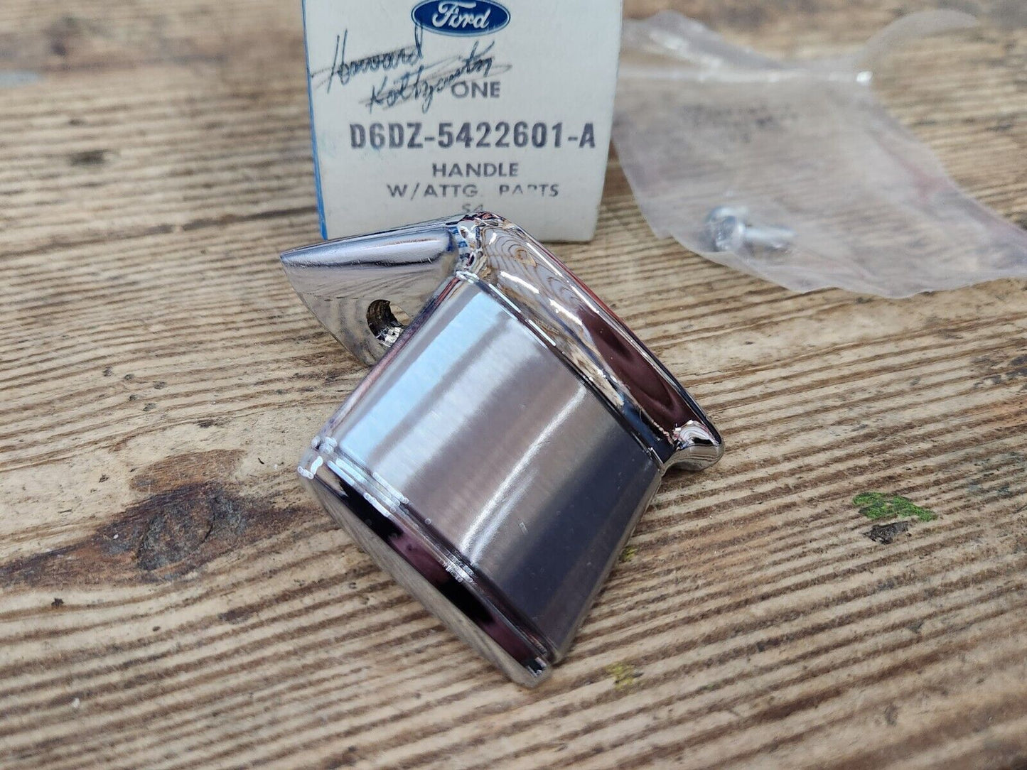 NOS OEM 1976 - 1980 FORD GRANADA LH INSIDE DOOR HANDLE ASSEMBLY D6DZ-5422601-A